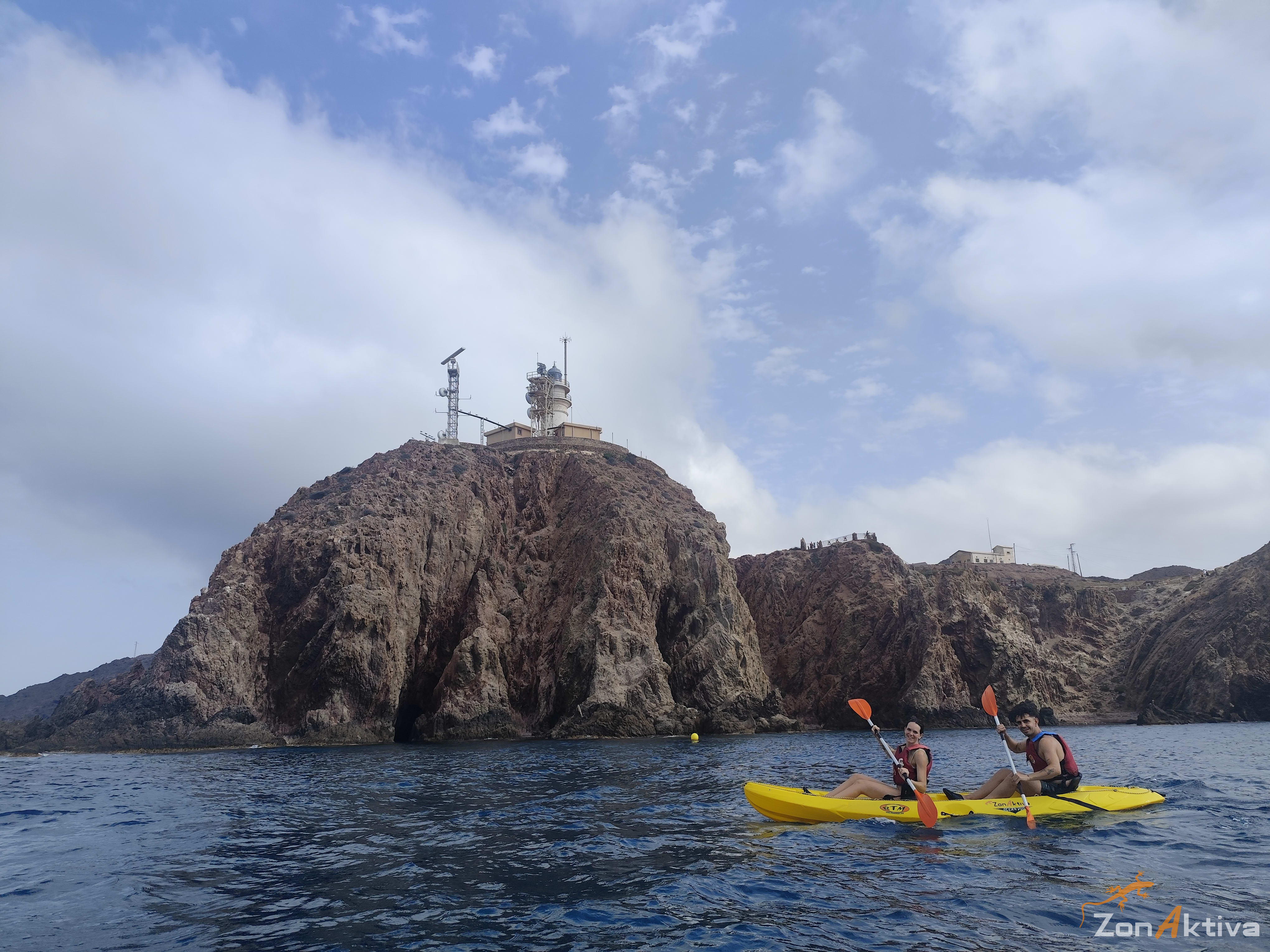 Kayaking in La Fabriquilla Arrecife de las Sirenas, Cabo de Gata – 10 August 2026 (photo 13)