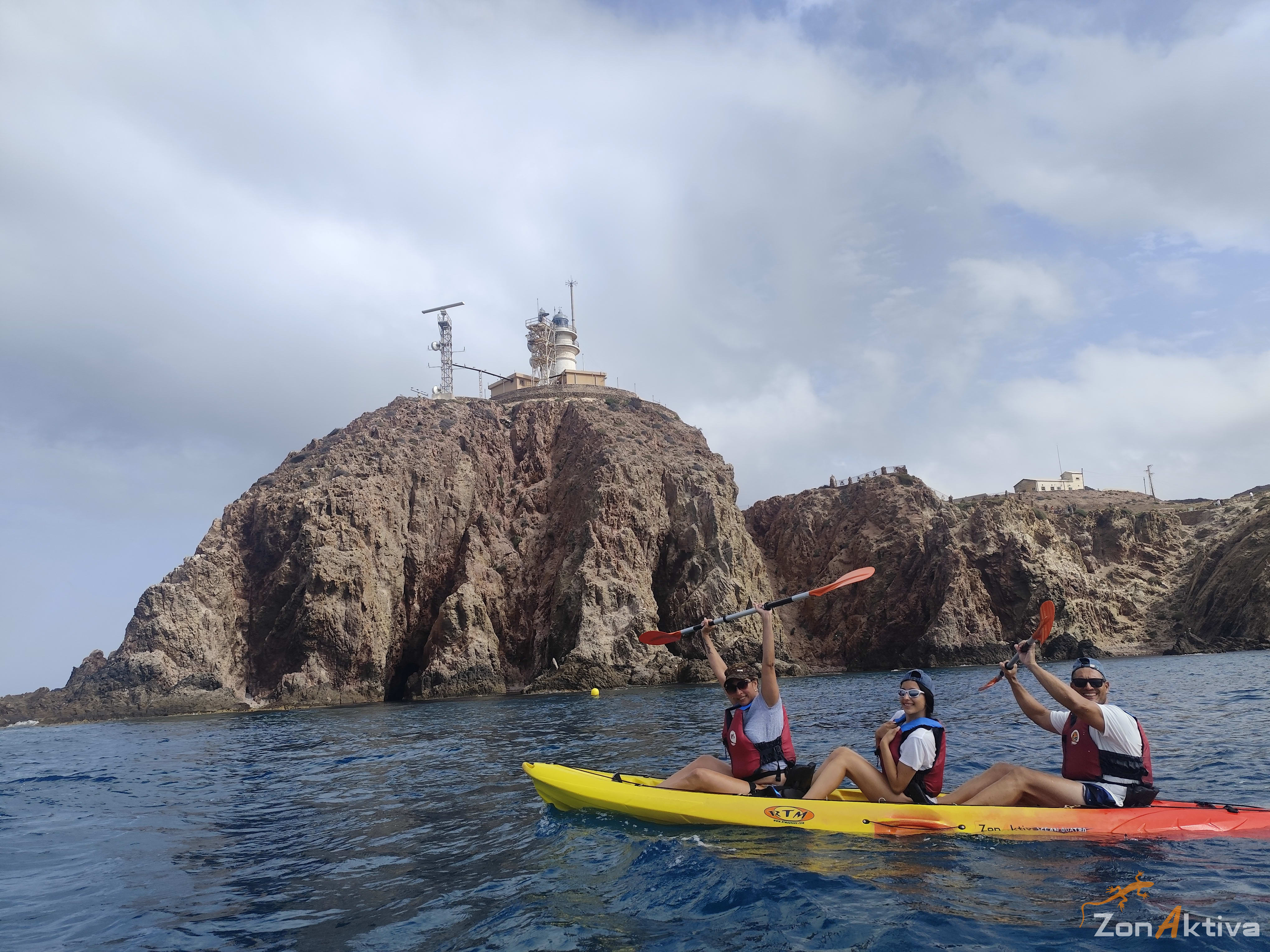 Kayaking in La Fabriquilla Arrecife de las Sirenas, Cabo de Gata – 10 August 2026 (photo 21)