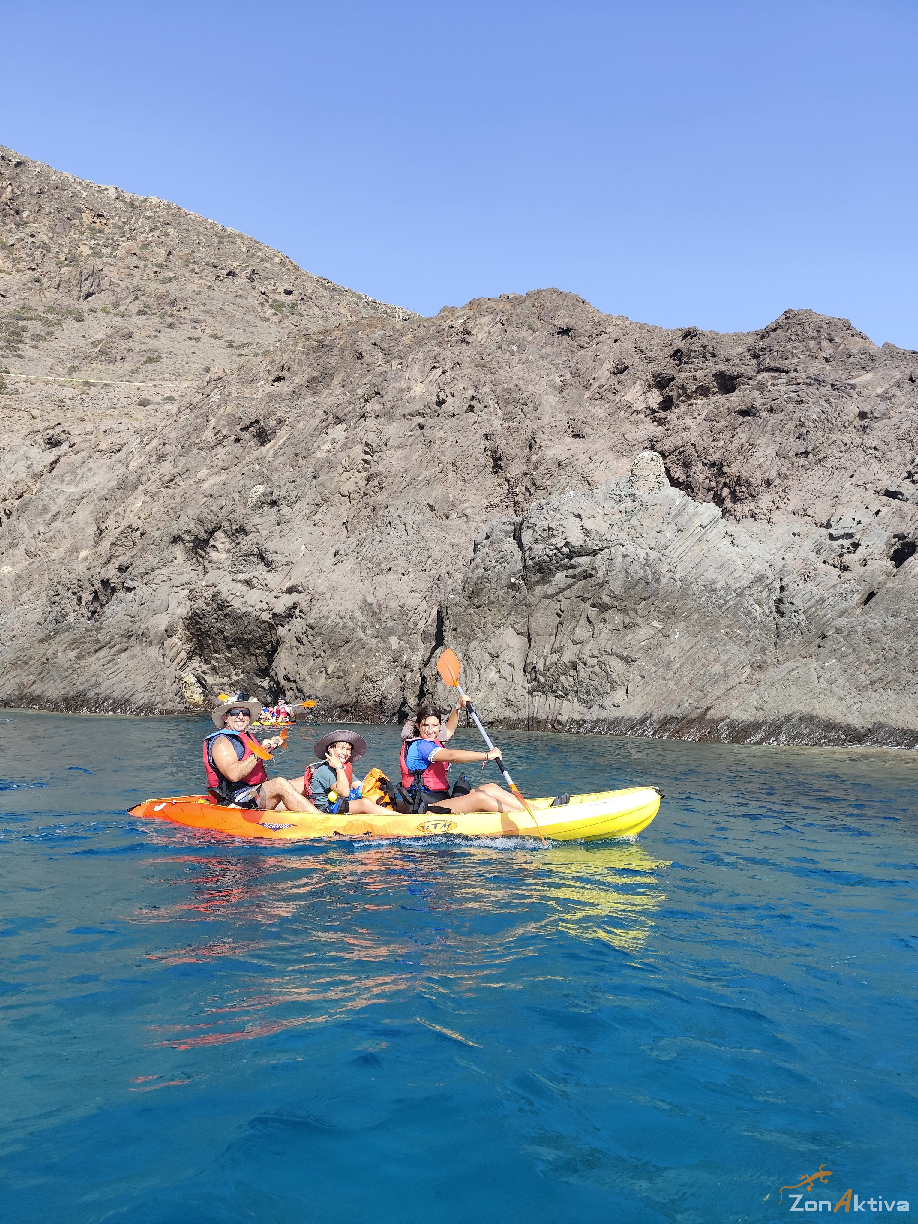 Kayaking in La Fabriquilla Arrecife de las Sirenas, Cabo de Gata – 11 August 2026 (photo 3)