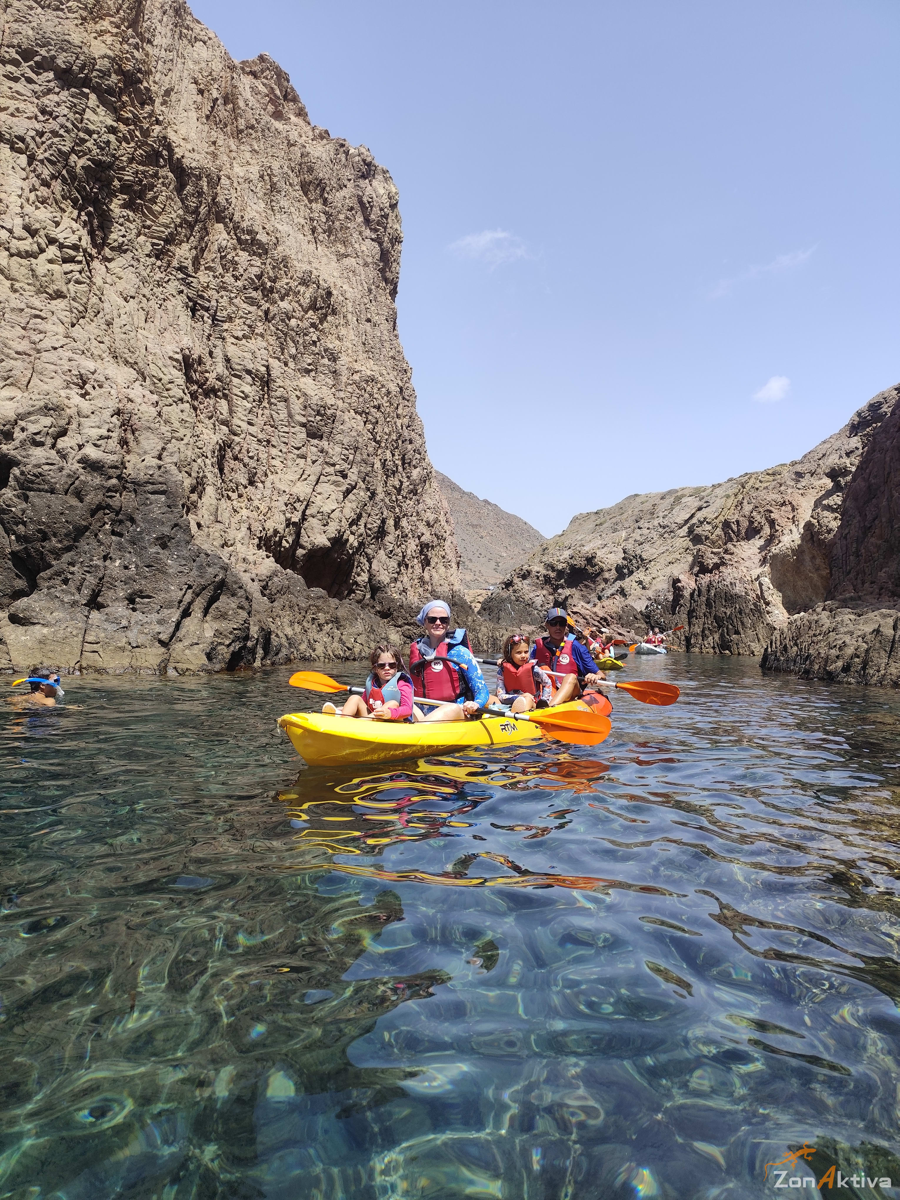 Kayaking in La Fabriquilla Arrecife de las Sirenas, Cabo de Gata – 11 August 2026 (photo 5)