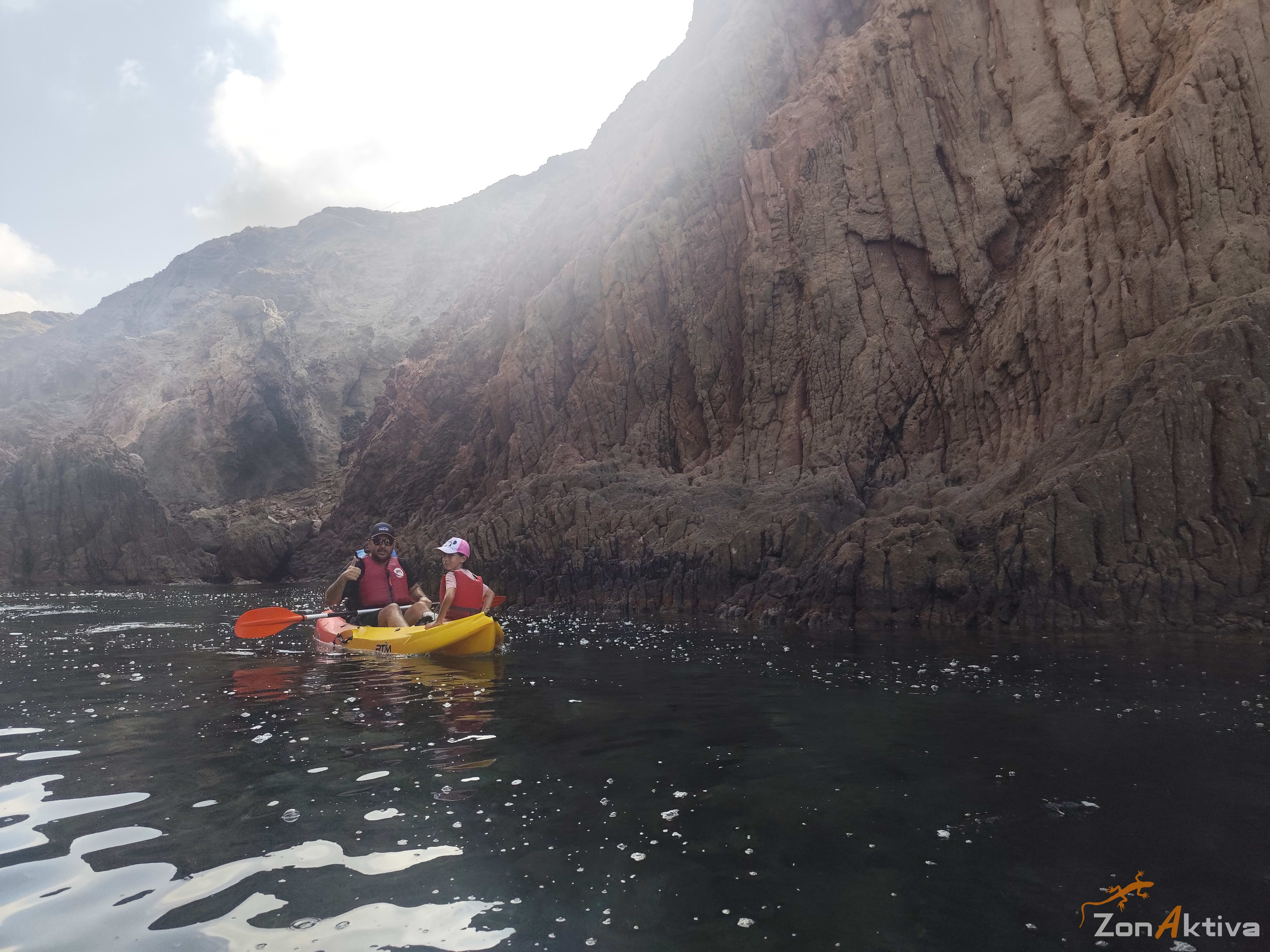 Kayaking in La Fabriquilla Arrecife de las Sirenas, Cabo de Gata – 11 August 2026 (photo 21)