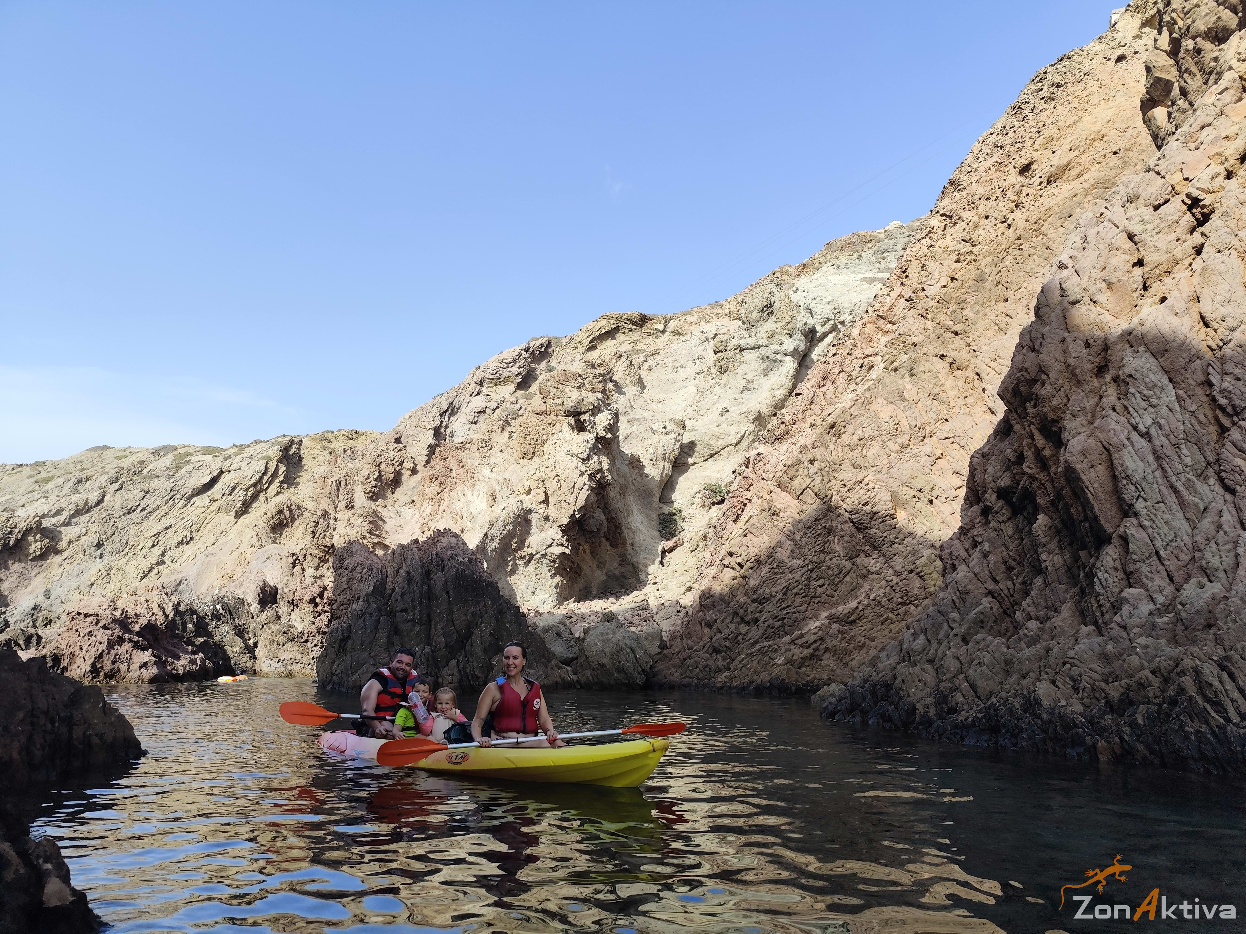 Kayaking in La Fabriquilla Arrecife de las Sirenas, Cabo de Gata – 11 August 2026 (photo 22)