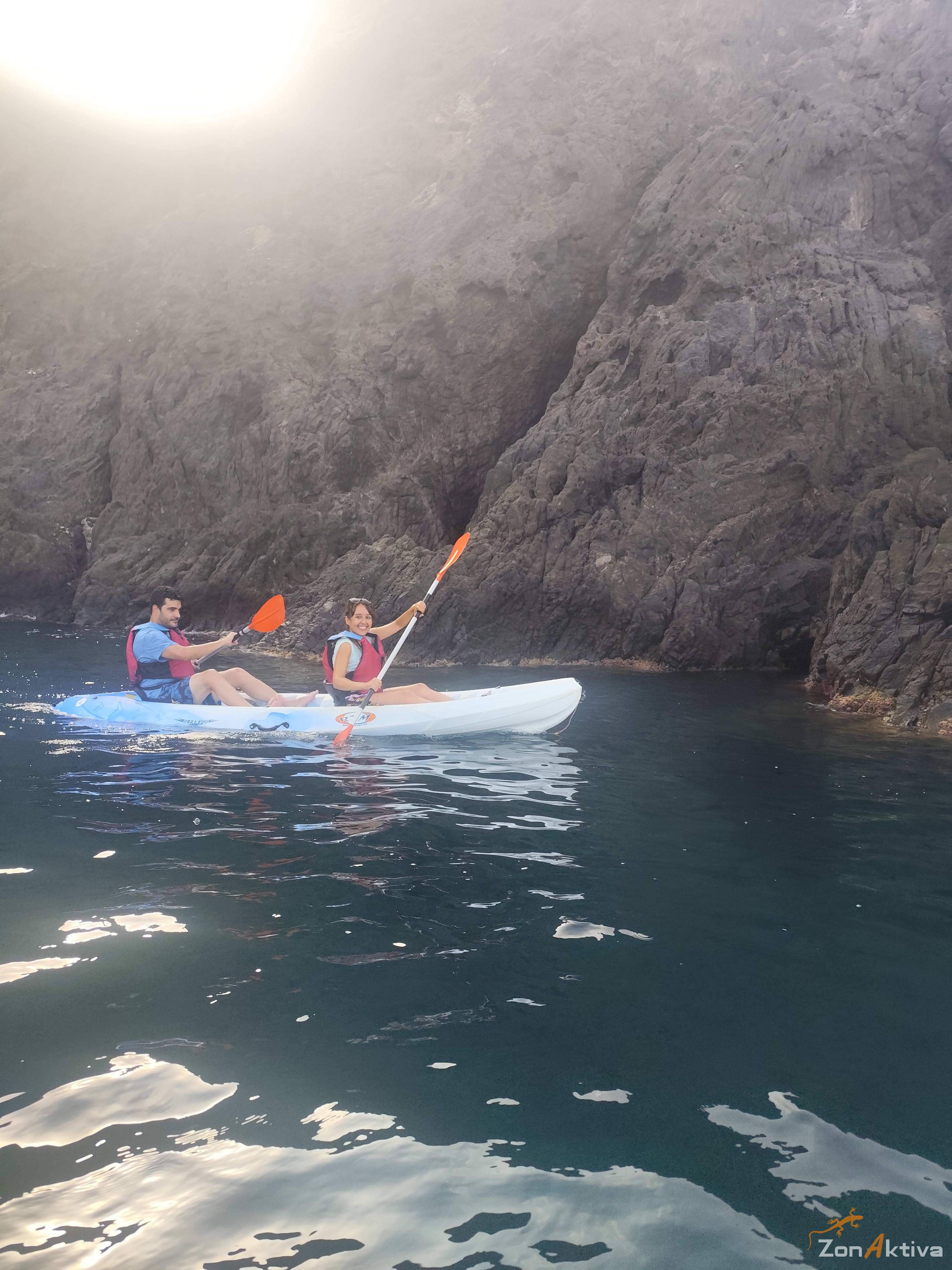 Kayaking in La Fabriquilla Arrecife de las Sirenas, Cabo de Gata – 11 August 2026 (photo 34)