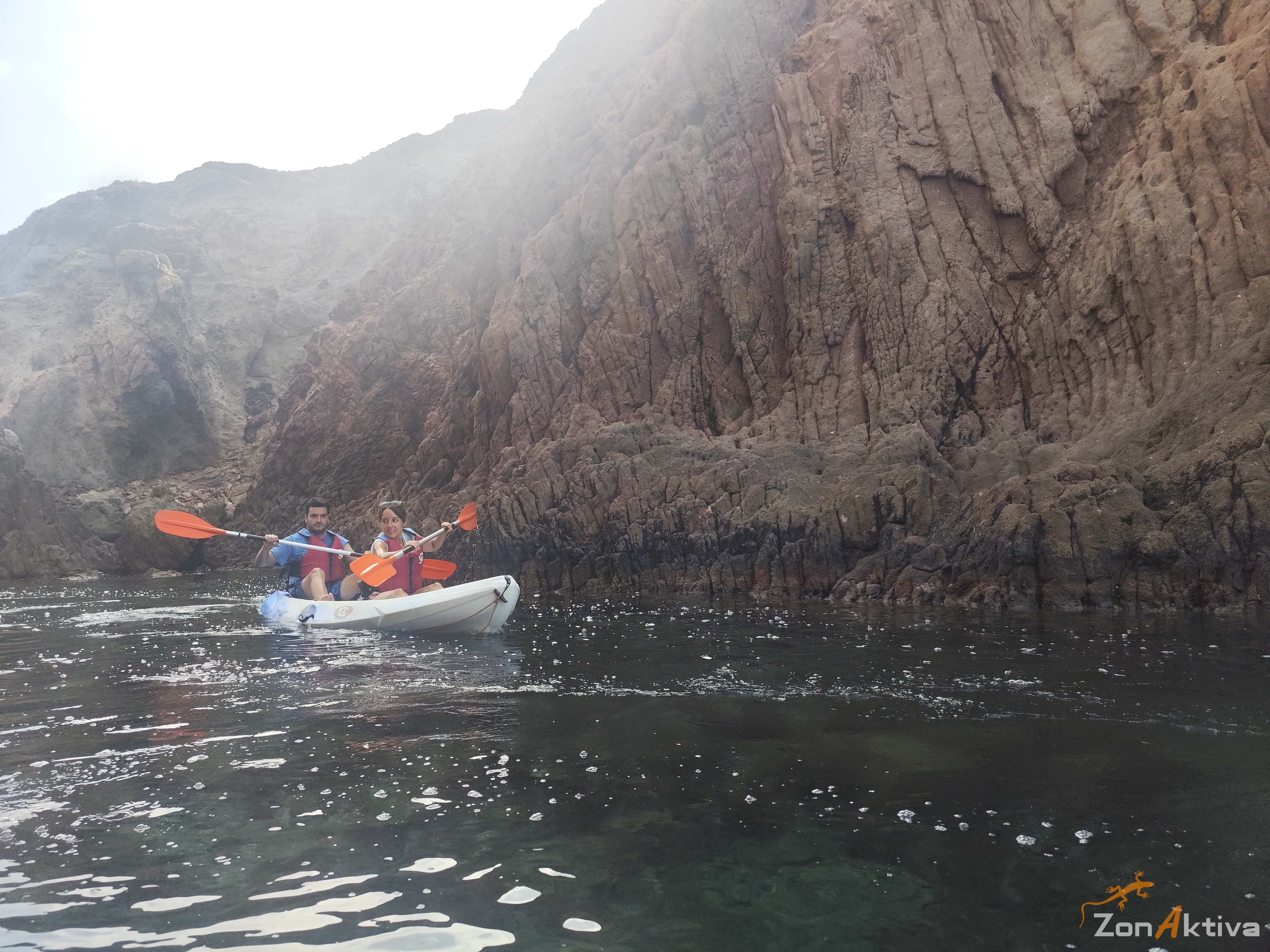 Kayaking in La Fabriquilla Arrecife de las Sirenas, Cabo de Gata – 11 August 2026 (photo 38)