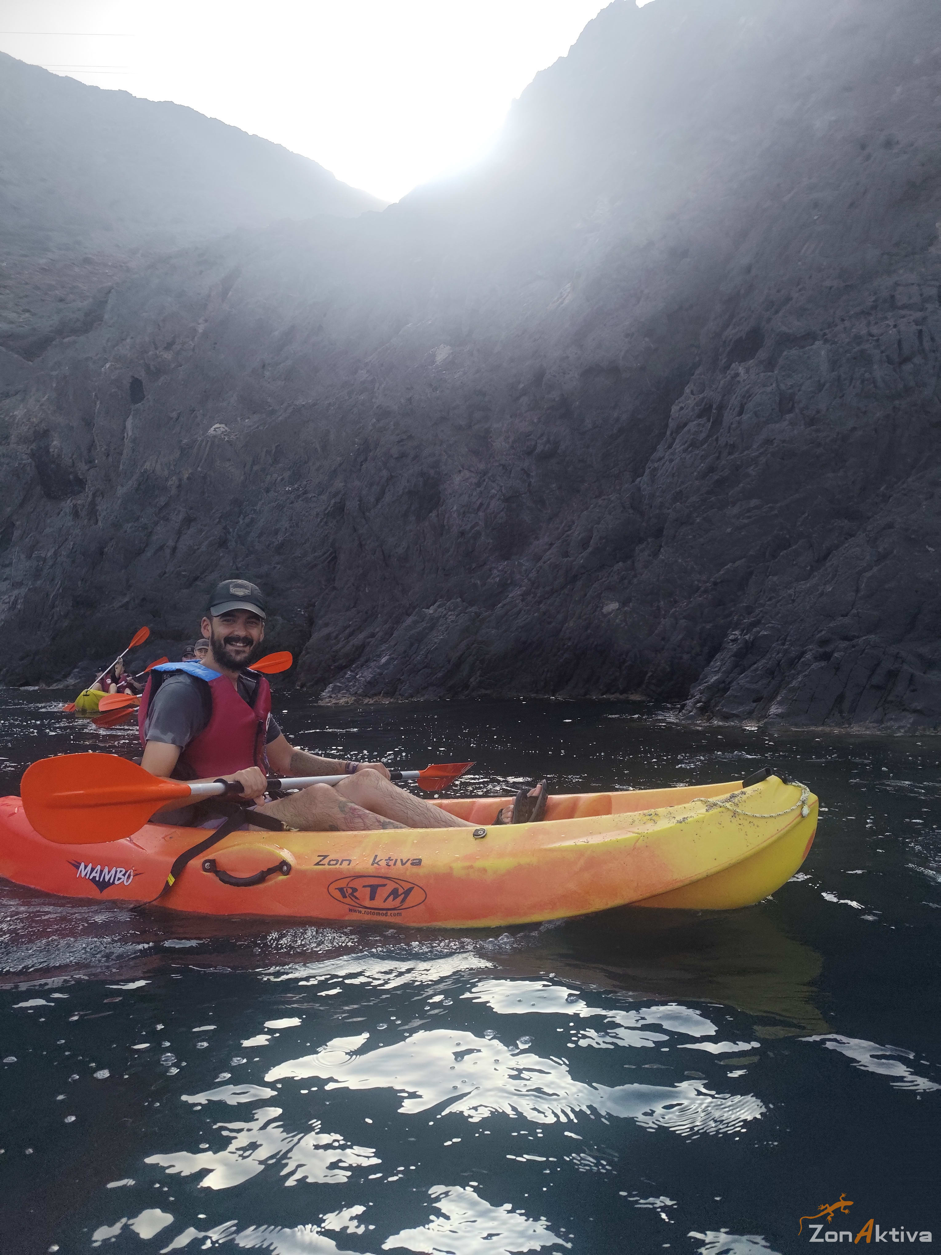 Kayaking in La Fabriquilla Arrecife de las Sirenas, Cabo de Gata – 11 August 2026 (photo 40)