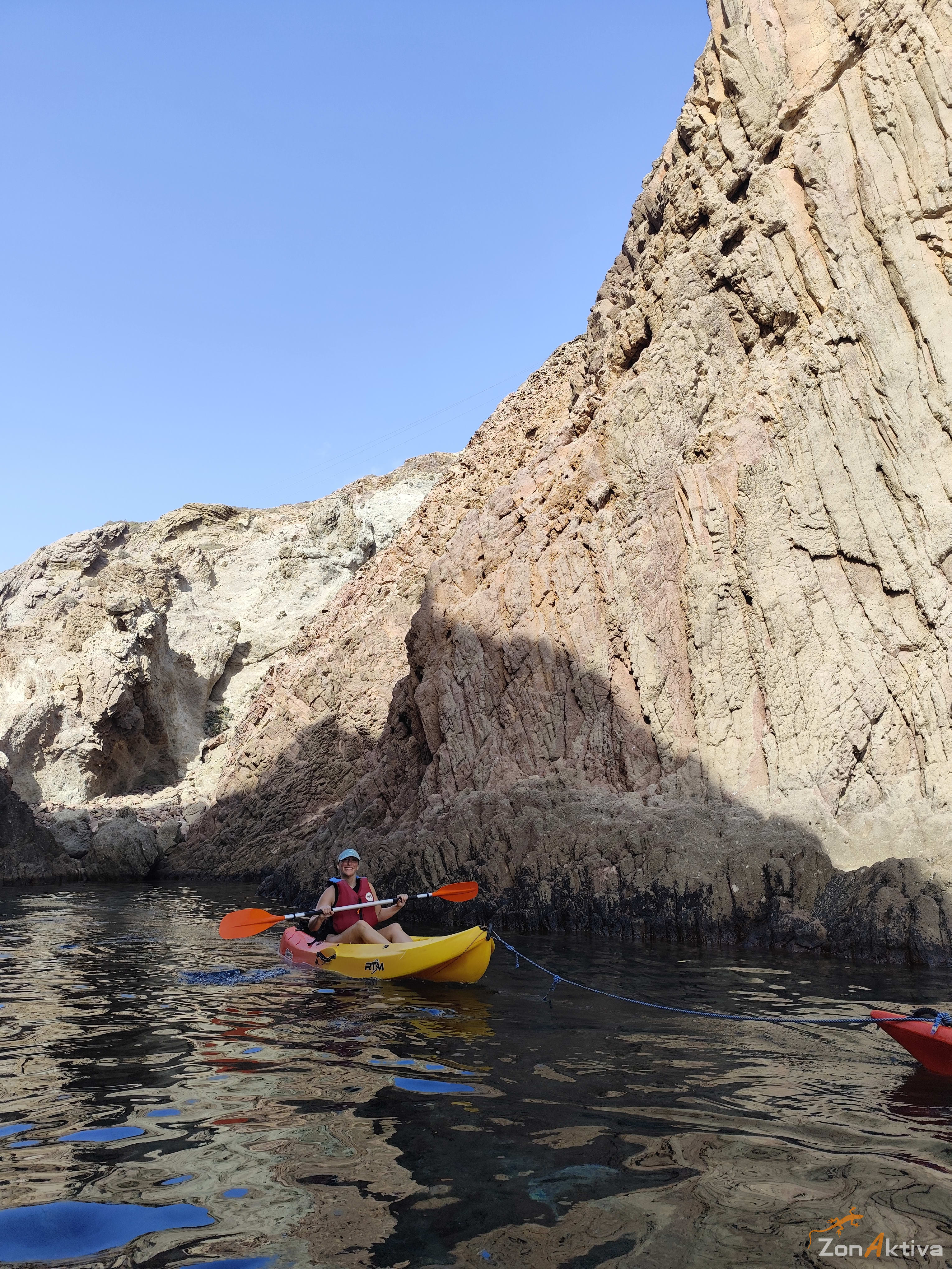 Kayaking in La Fabriquilla Arrecife de las Sirenas, Cabo de Gata – 11 August 2026 (photo 59)