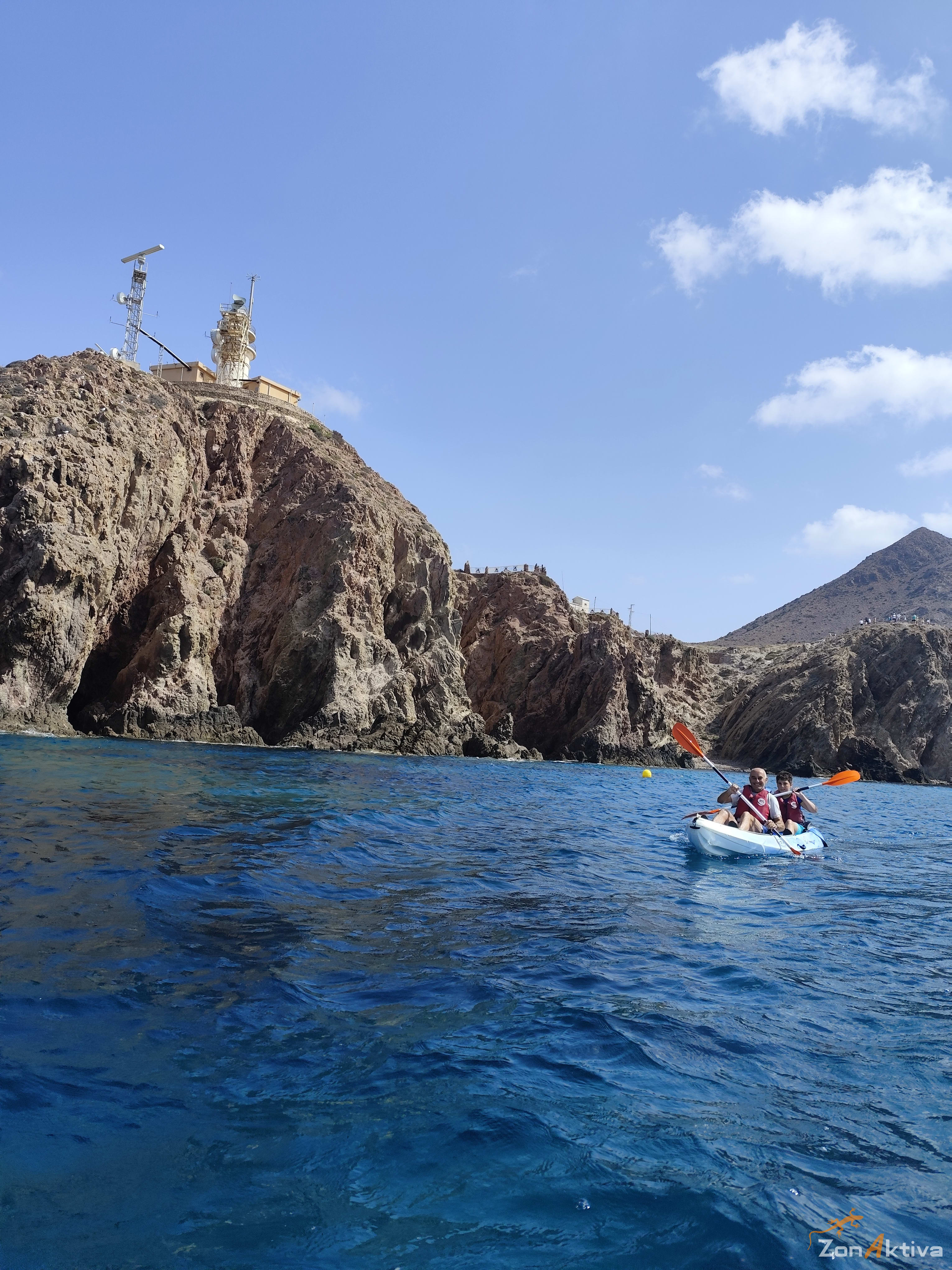Kayaking in La Fabriquilla Arrecife de las Sirenas, Cabo de Gata – 12 August 2026 (photo 3)
