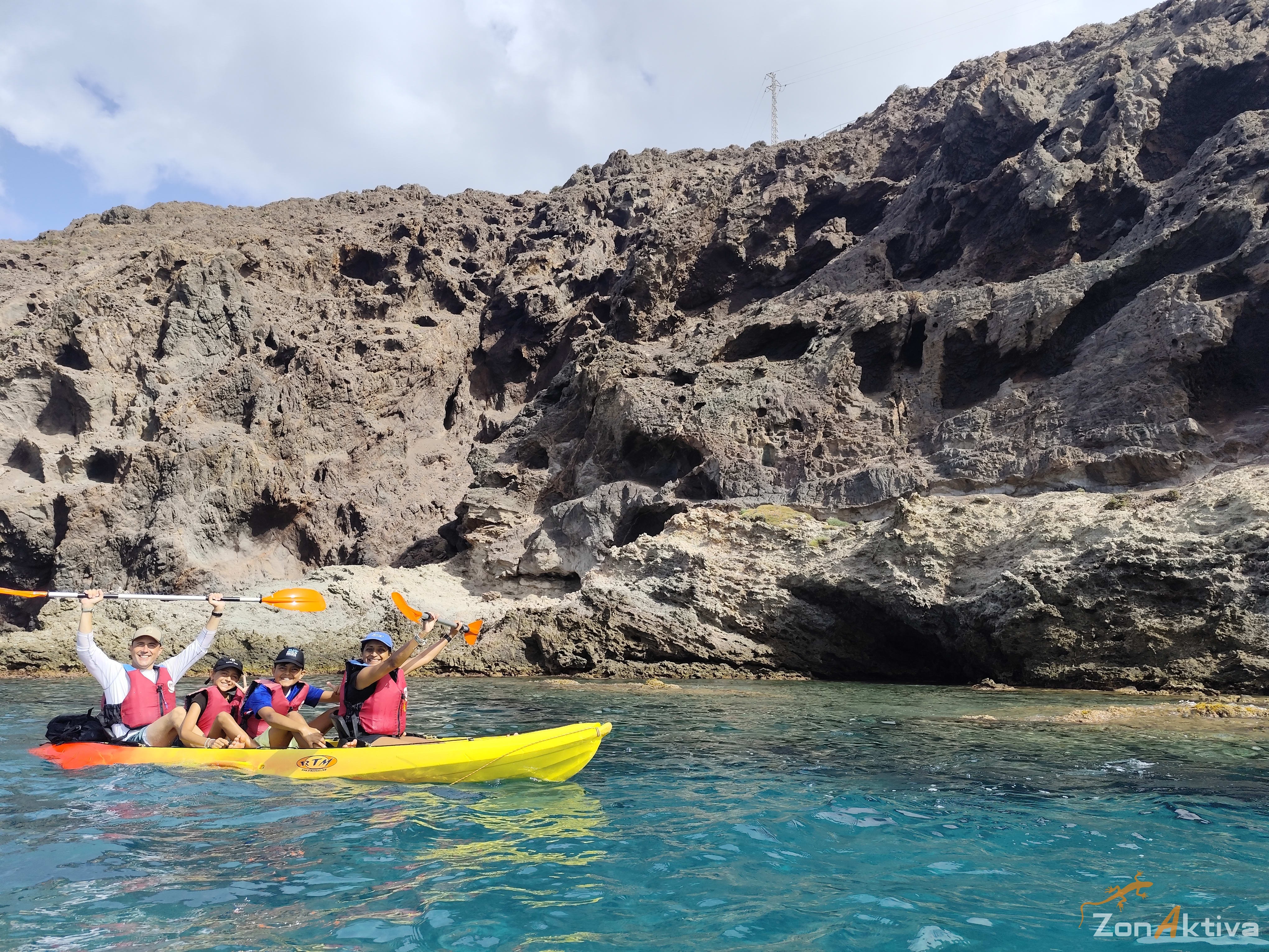 Kayaking in La Fabriquilla Arrecife de las Sirenas, Cabo de Gata – 12 August 2026 (photo 11)