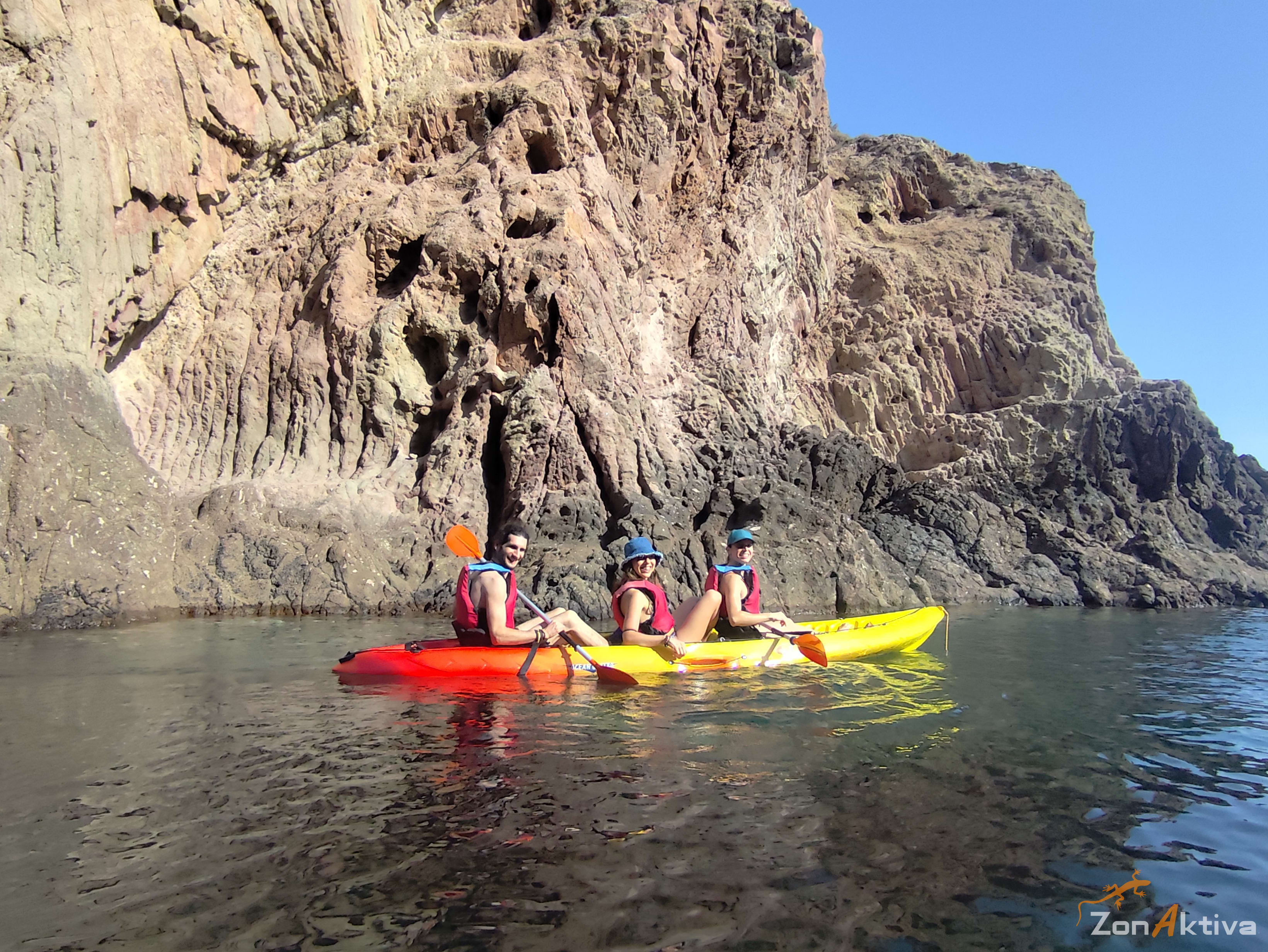 Kayaking in La Fabriquilla Arrecife de las Sirenas, Cabo de Gata – 12 August 2026 (photo 12)
