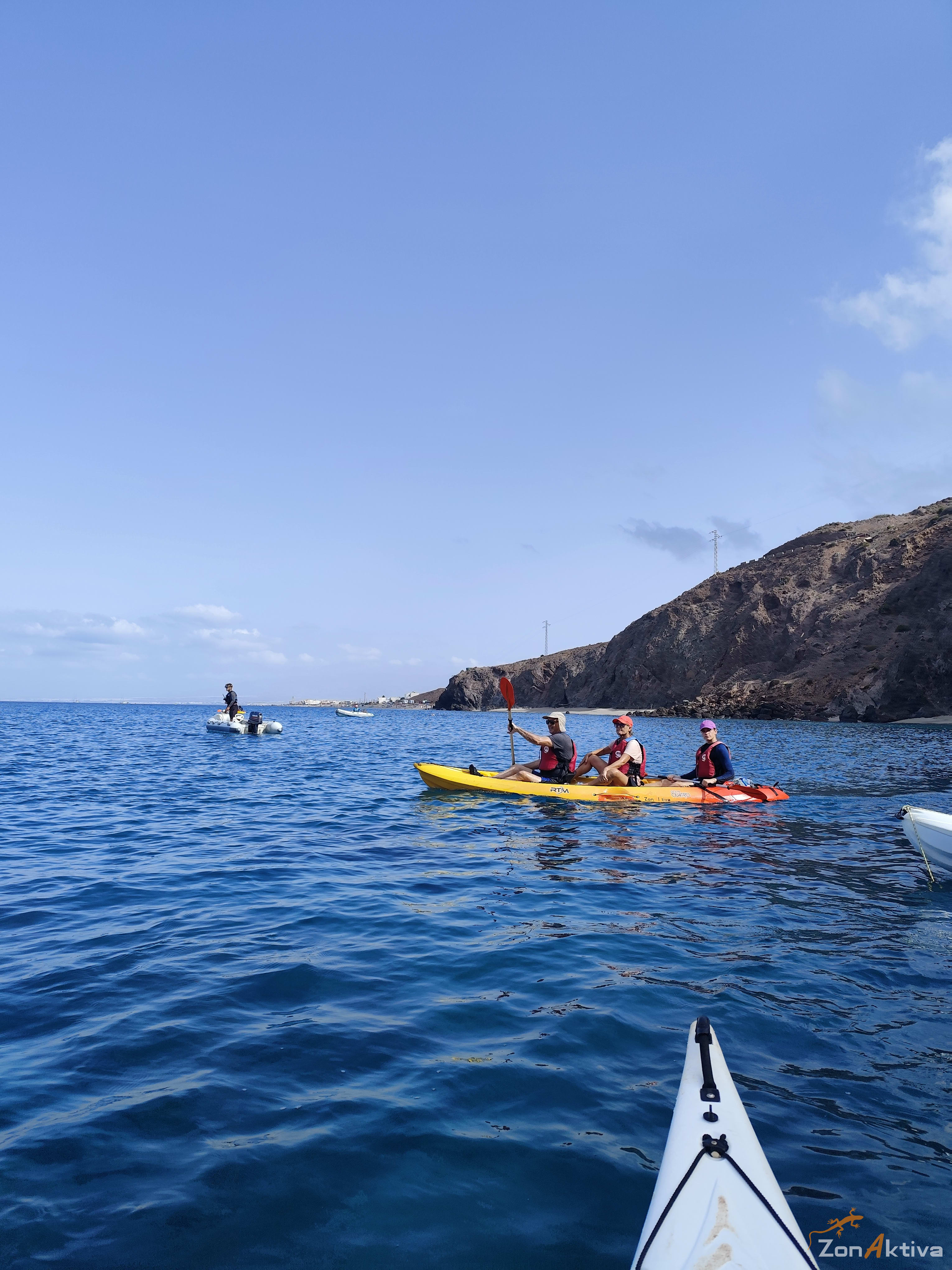 Kayaking in La Fabriquilla Arrecife de las Sirenas, Cabo de Gata – 12 August 2026 (photo 13)