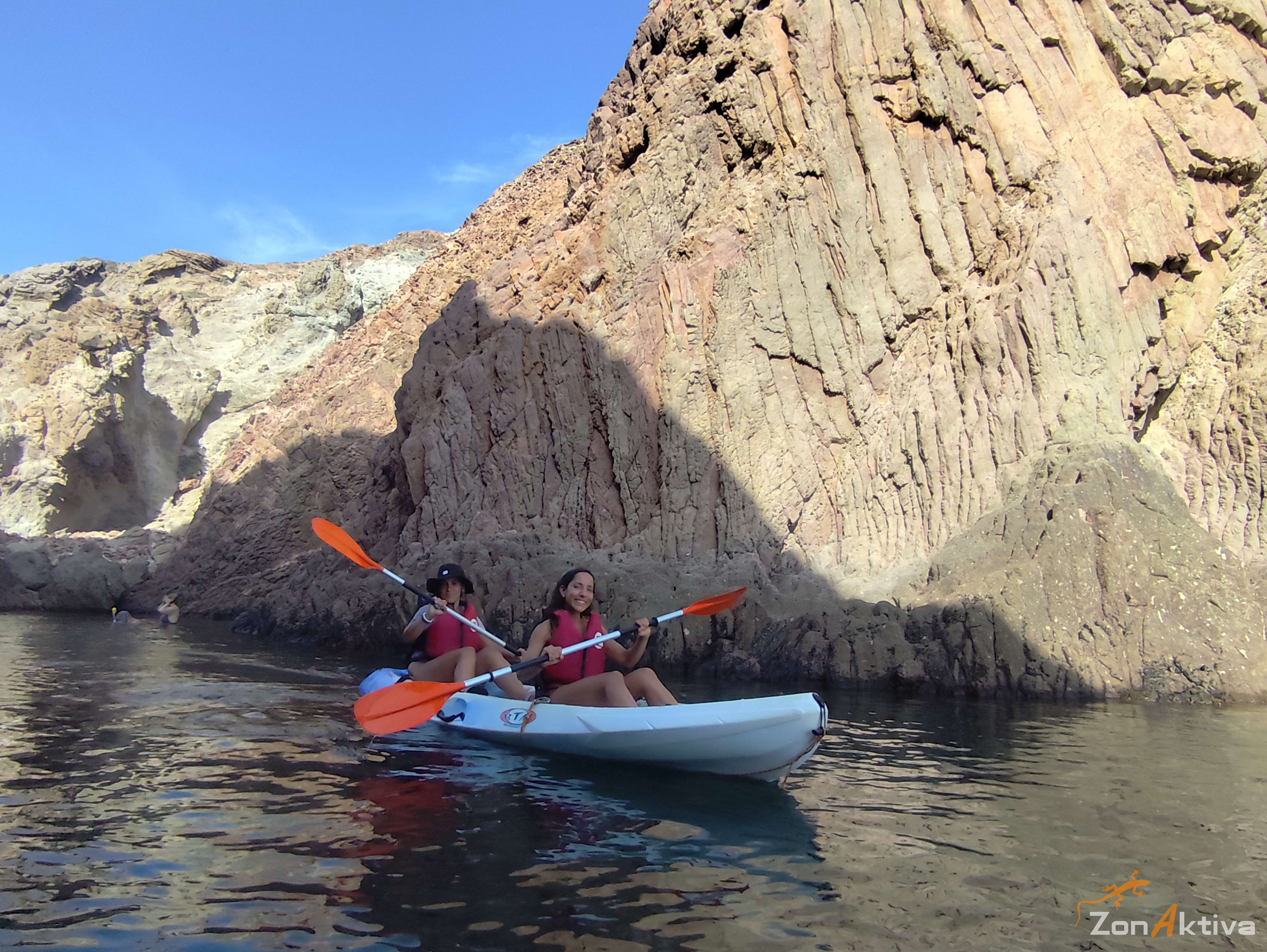 Kayaking in La Fabriquilla Arrecife de las Sirenas, Cabo de Gata – 12 August 2026 (photo 28)