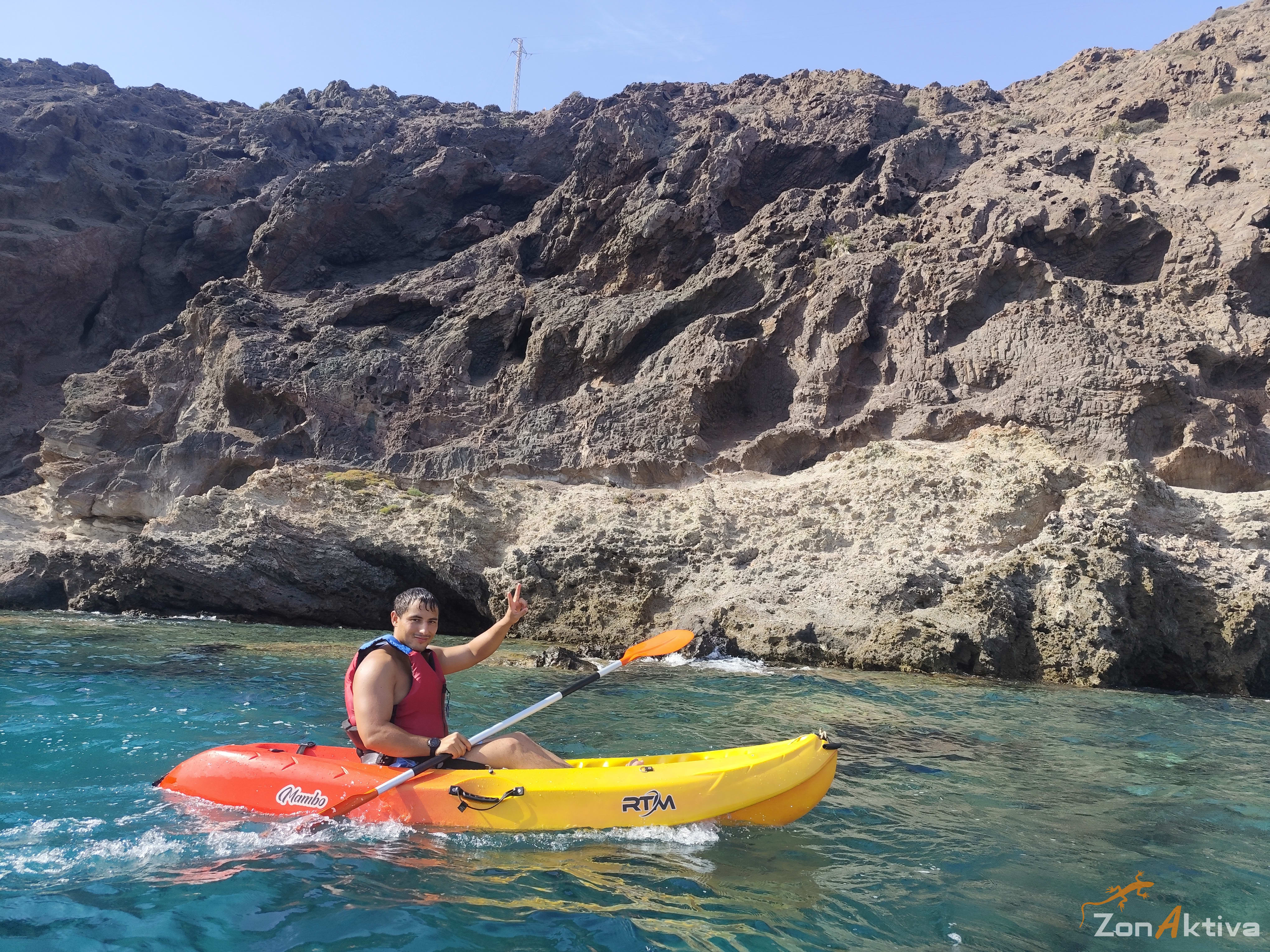 Kayaking in La Fabriquilla Arrecife de las Sirenas, Cabo de Gata – 12 August 2026 (photo 33)