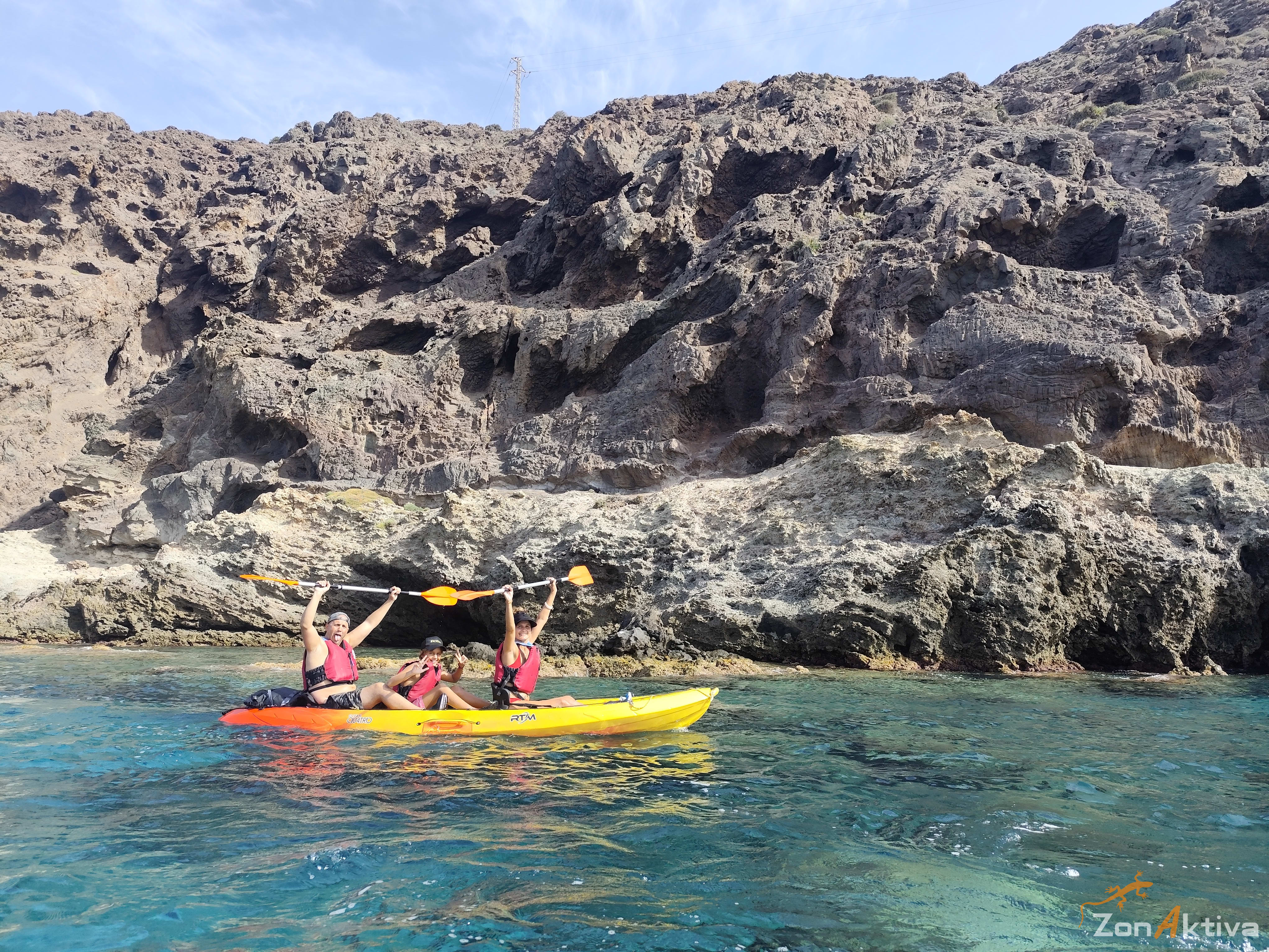 Kayaking in La Fabriquilla Arrecife de las Sirenas, Cabo de Gata – 13 August 2026 (photo 9)