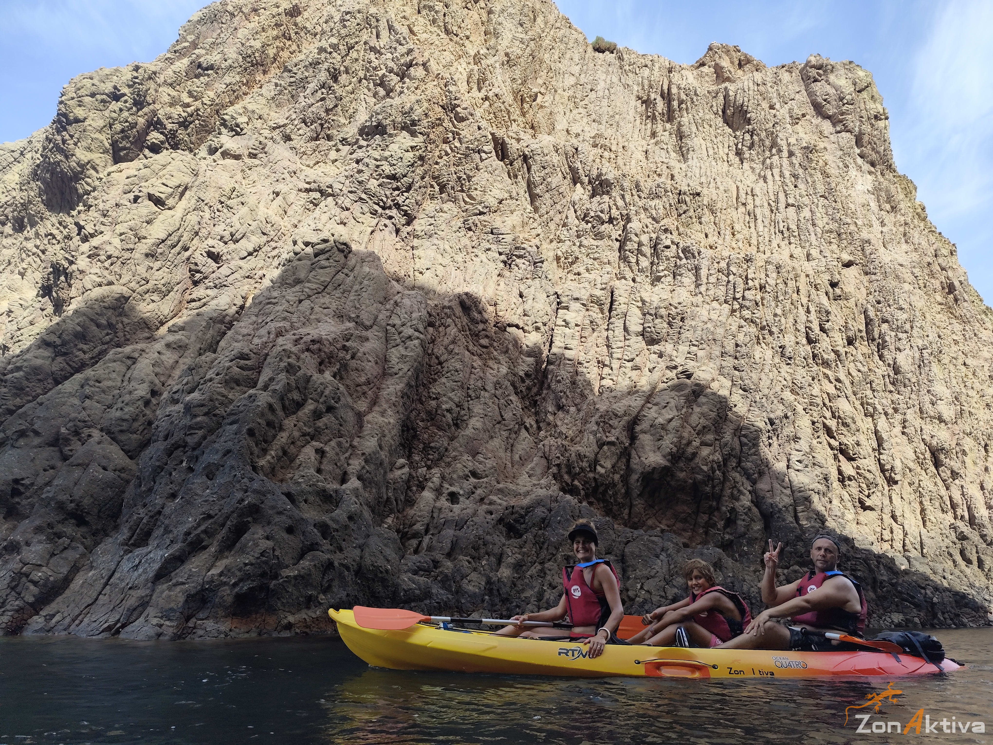Kayaking in La Fabriquilla Arrecife de las Sirenas, Cabo de Gata – 13 August 2026 (photo 18)