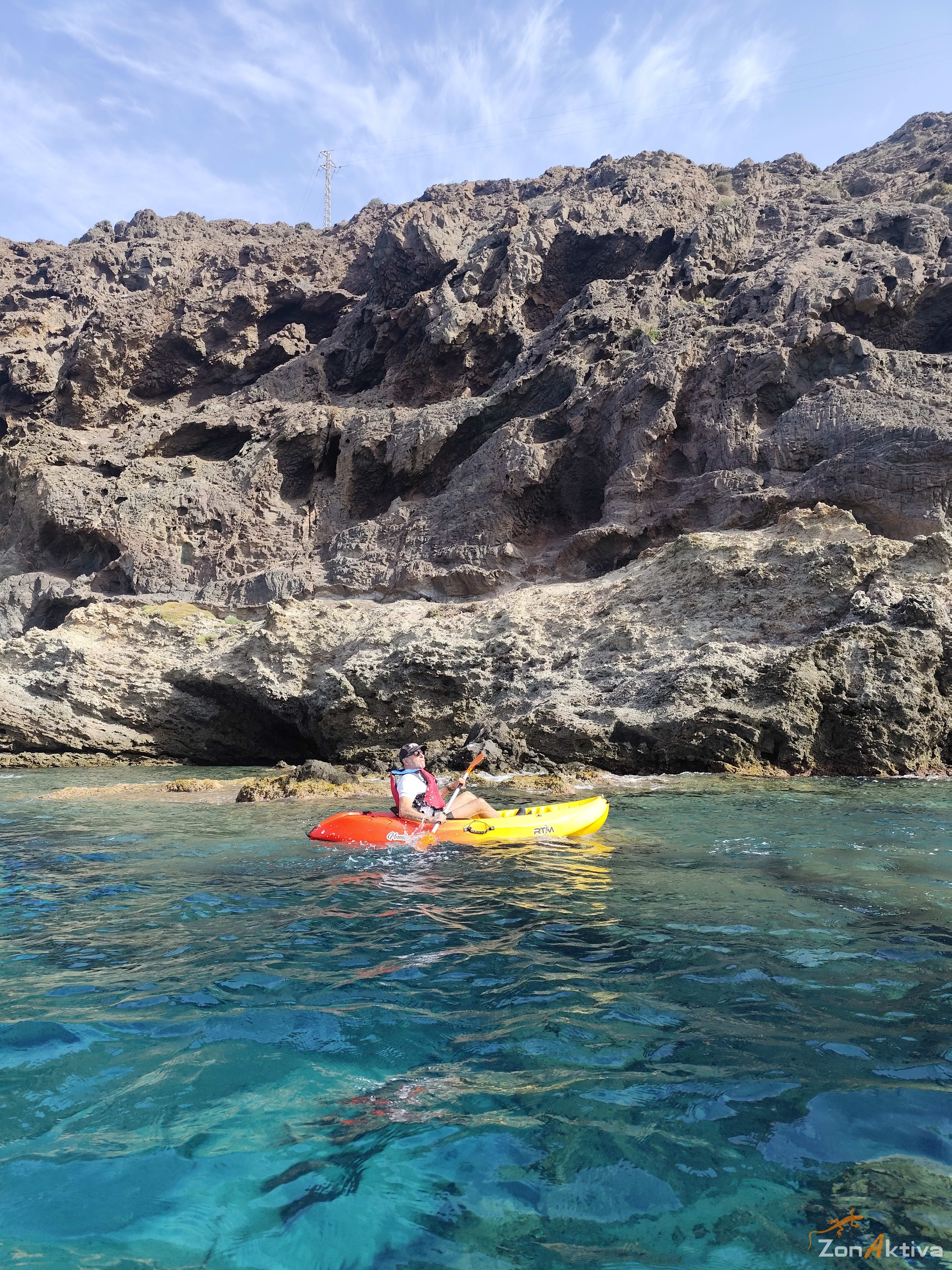Kayaking in La Fabriquilla Arrecife de las Sirenas, Cabo de Gata – 13 August 2026 (photo 20)