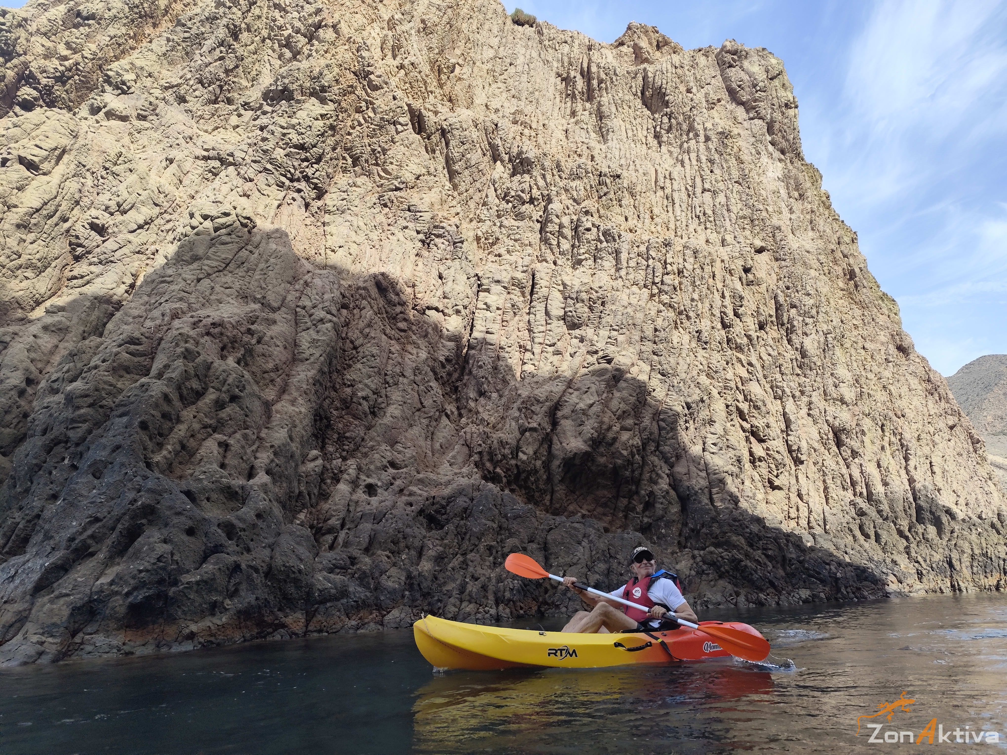 Kayaking in La Fabriquilla Arrecife de las Sirenas, Cabo de Gata – 13 August 2026 (photo 32)