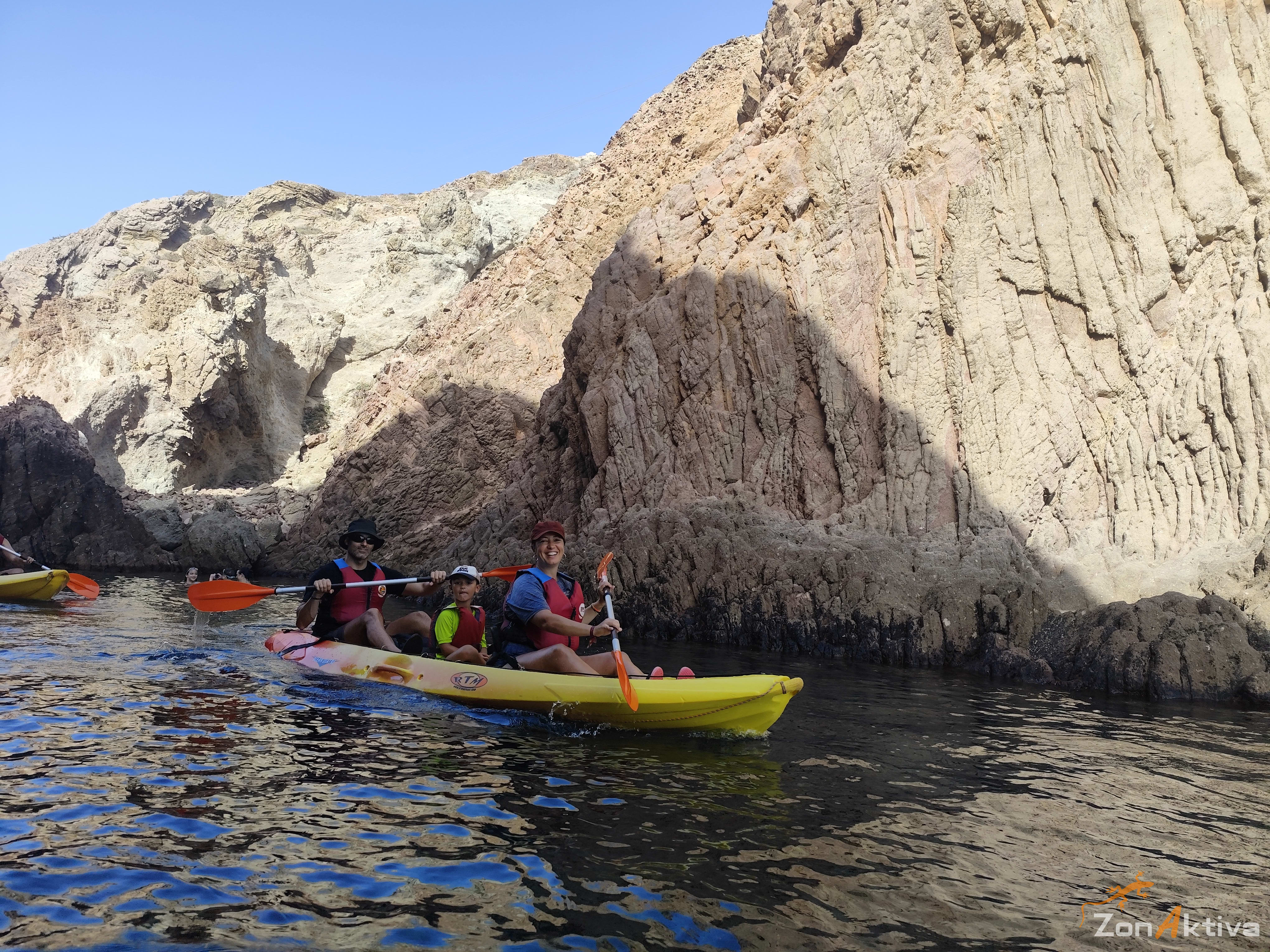 Kayaking in La Fabriquilla Arrecife de las Sirenas, Cabo de Gata – 13 August 2026 (photo 35)