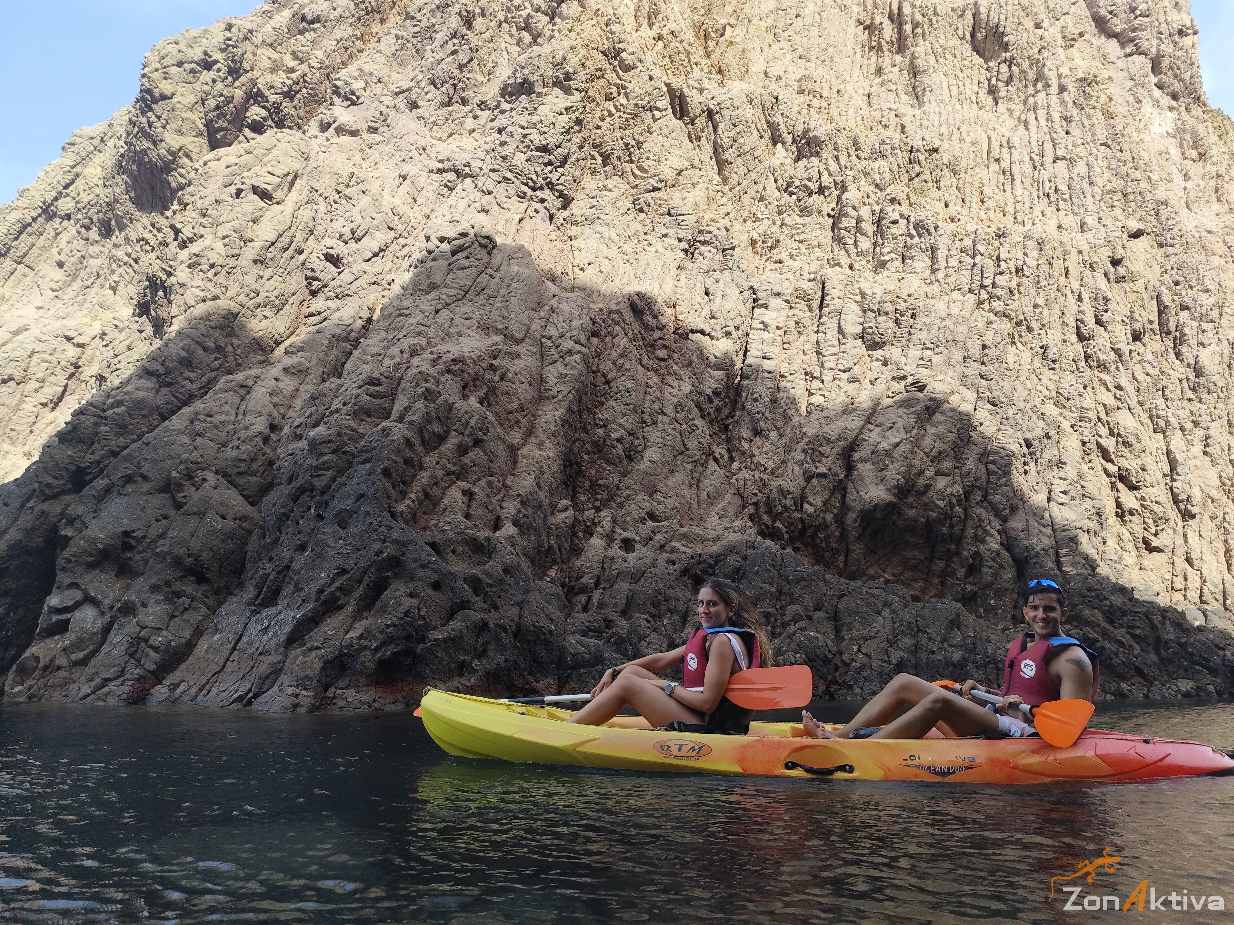 Kayaking in La Fabriquilla Arrecife de las Sirenas, Cabo de Gata – 13 August 2026 (photo 41)
