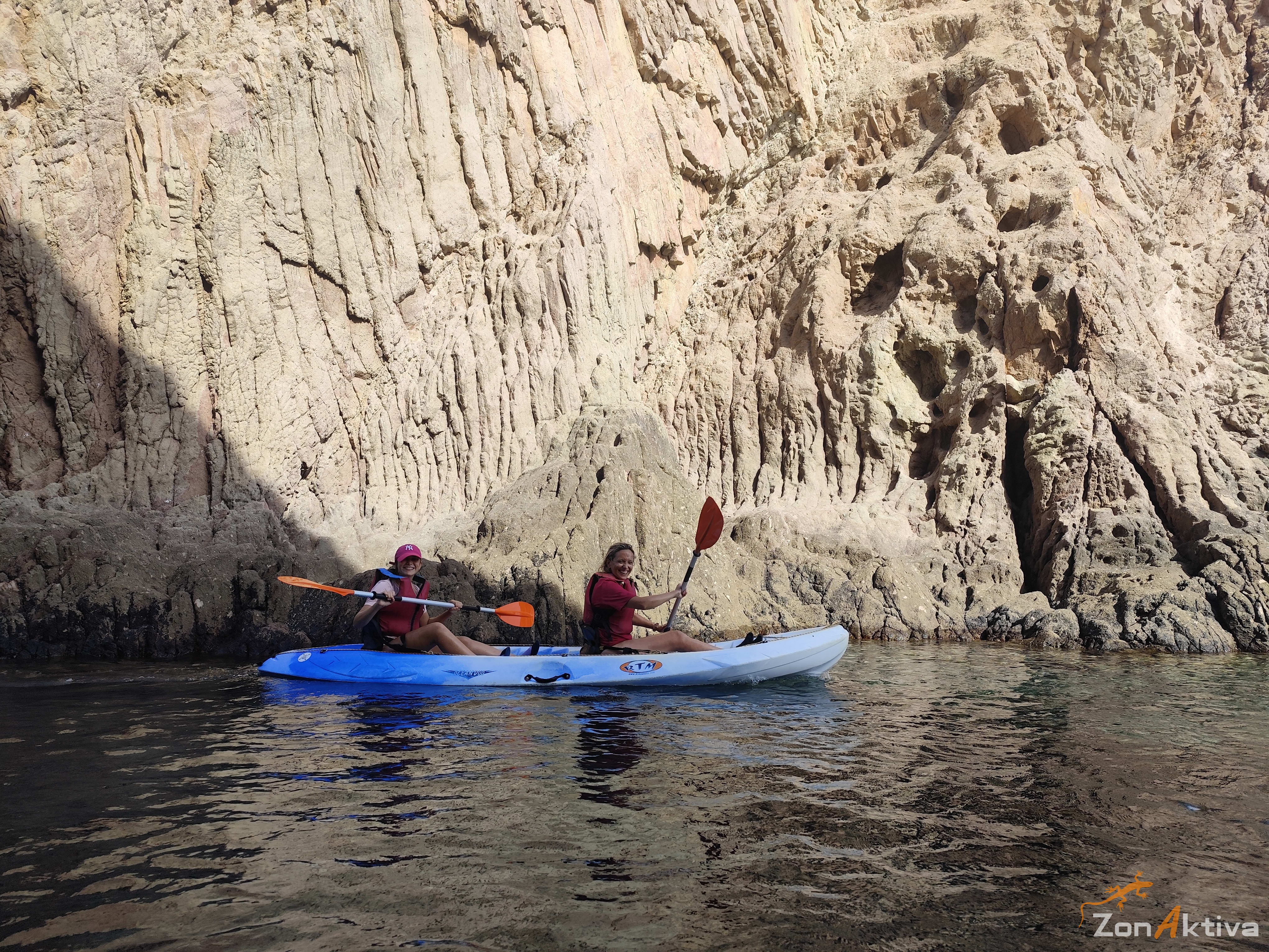 Kayaking in La Fabriquilla Arrecife de las Sirenas, Cabo de Gata – 13 August 2026 (photo 47)