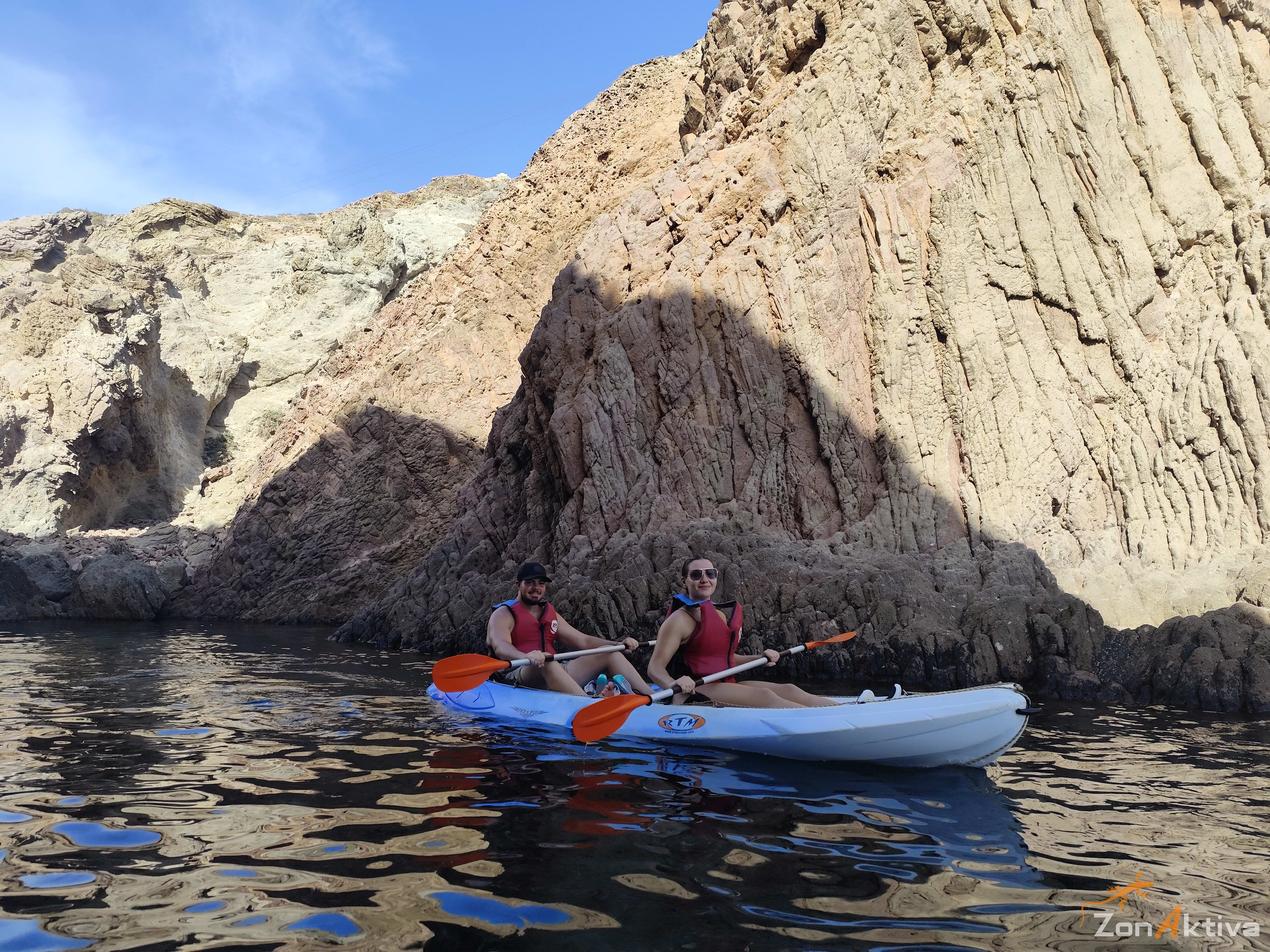 Kayaking in La Fabriquilla Arrecife de las Sirenas, Cabo de Gata – 14 August 2026 (photo 7)