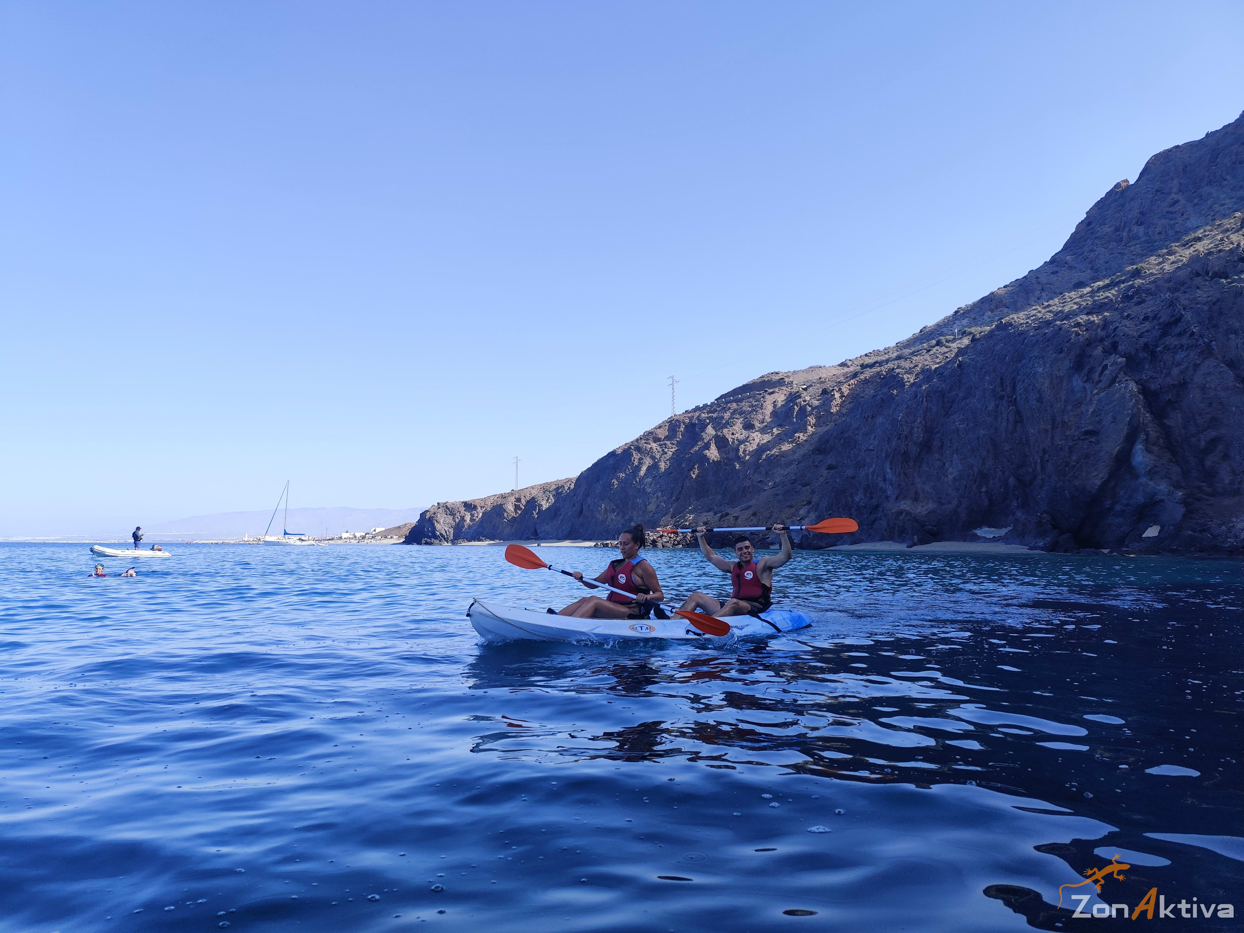 Kayaking in La Fabriquilla Arrecife de las Sirenas, Cabo de Gata – 14 August 2026 (photo 13)