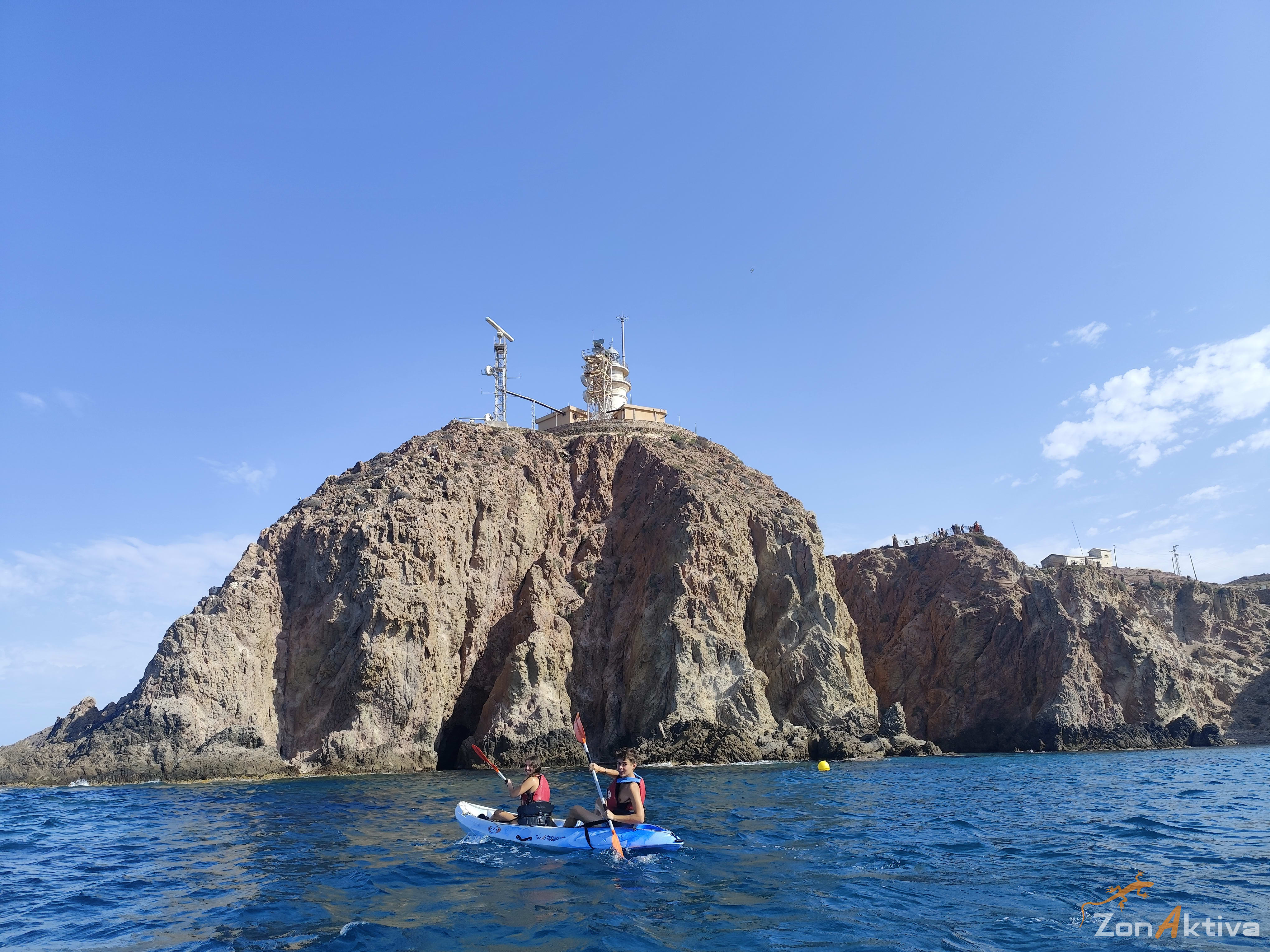 Kayaking in La Fabriquilla Arrecife de las Sirenas, Cabo de Gata – 15 August 2026 (photo 10)