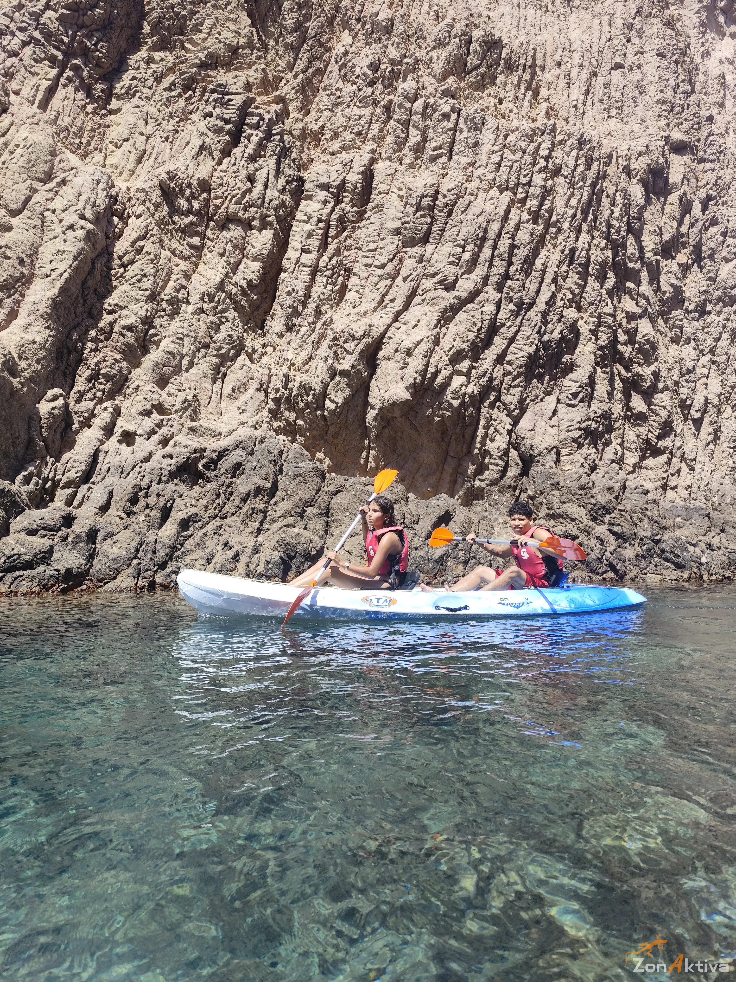 Kayaking in La Fabriquilla Arrecife de las Sirenas, Cabo de Gata – 15 August 2026 (photo 14)