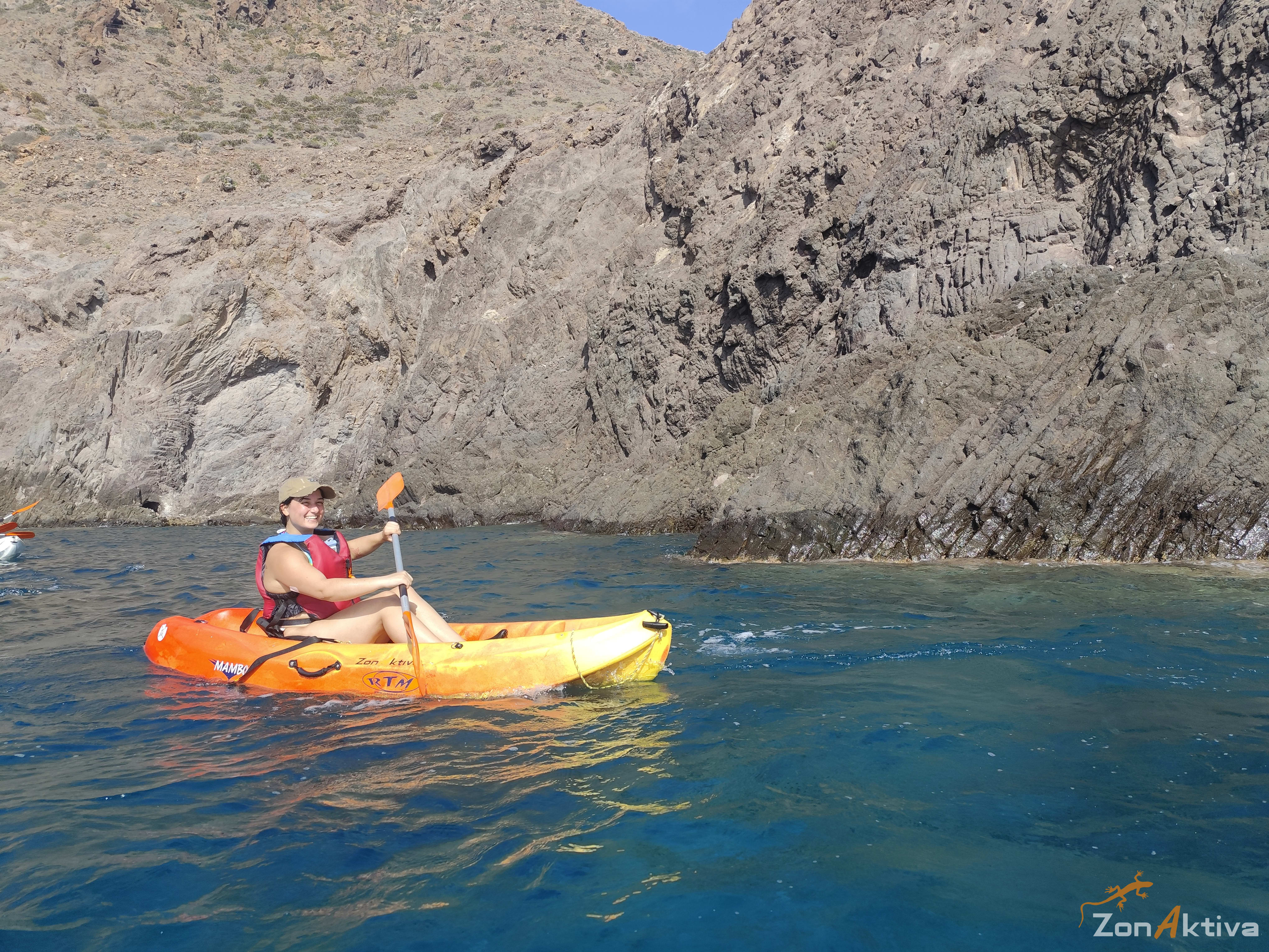 Kayaking in La Fabriquilla Arrecife de las Sirenas, Cabo de Gata – 18 August 2026 (photo 7)
