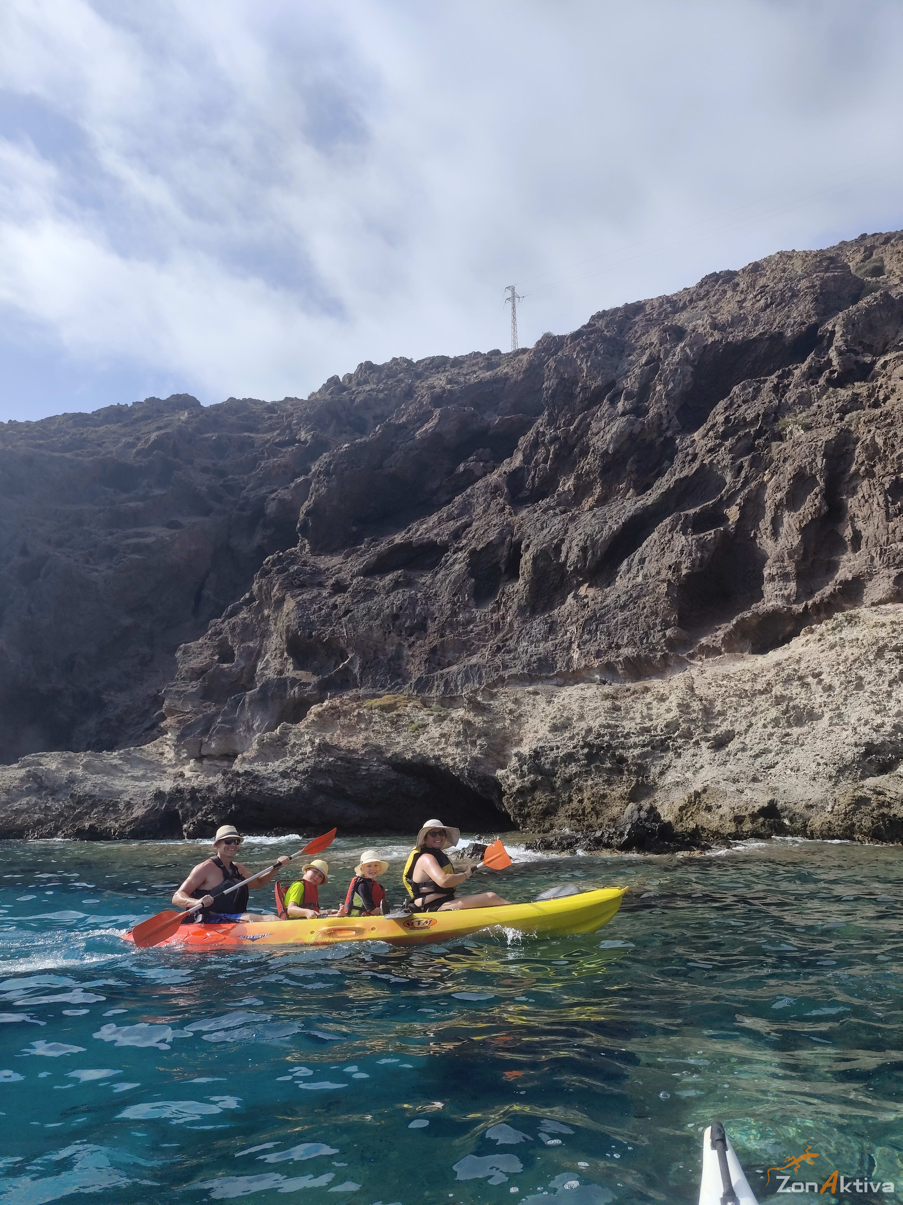 Kayaking in La Fabriquilla Arrecife de las Sirenas, Cabo de Gata – 18 August 2026 (photo 8)