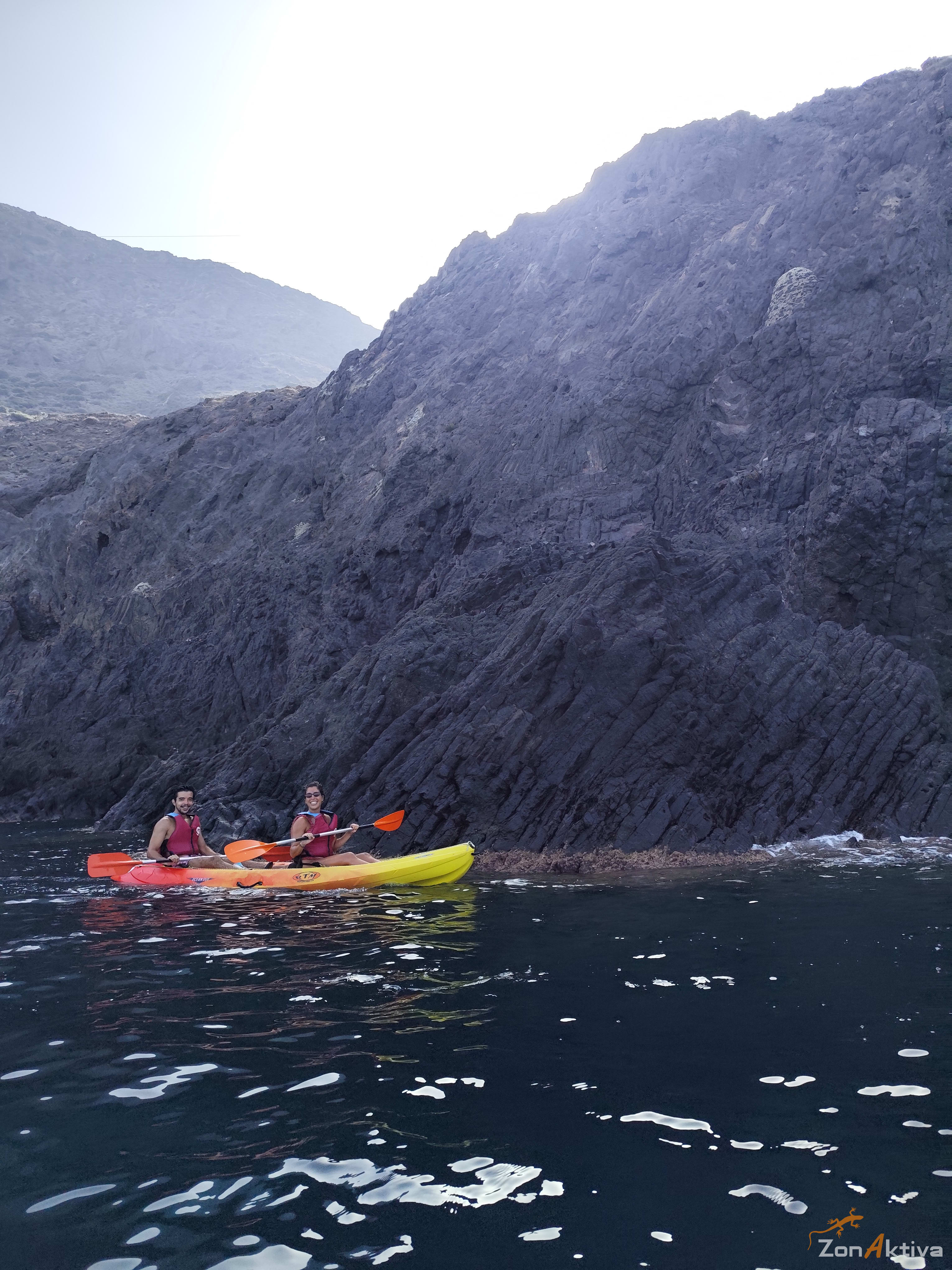 Kayaking in La Fabriquilla Arrecife de las Sirenas, Cabo de Gata – 18 August 2026 (photo 50)