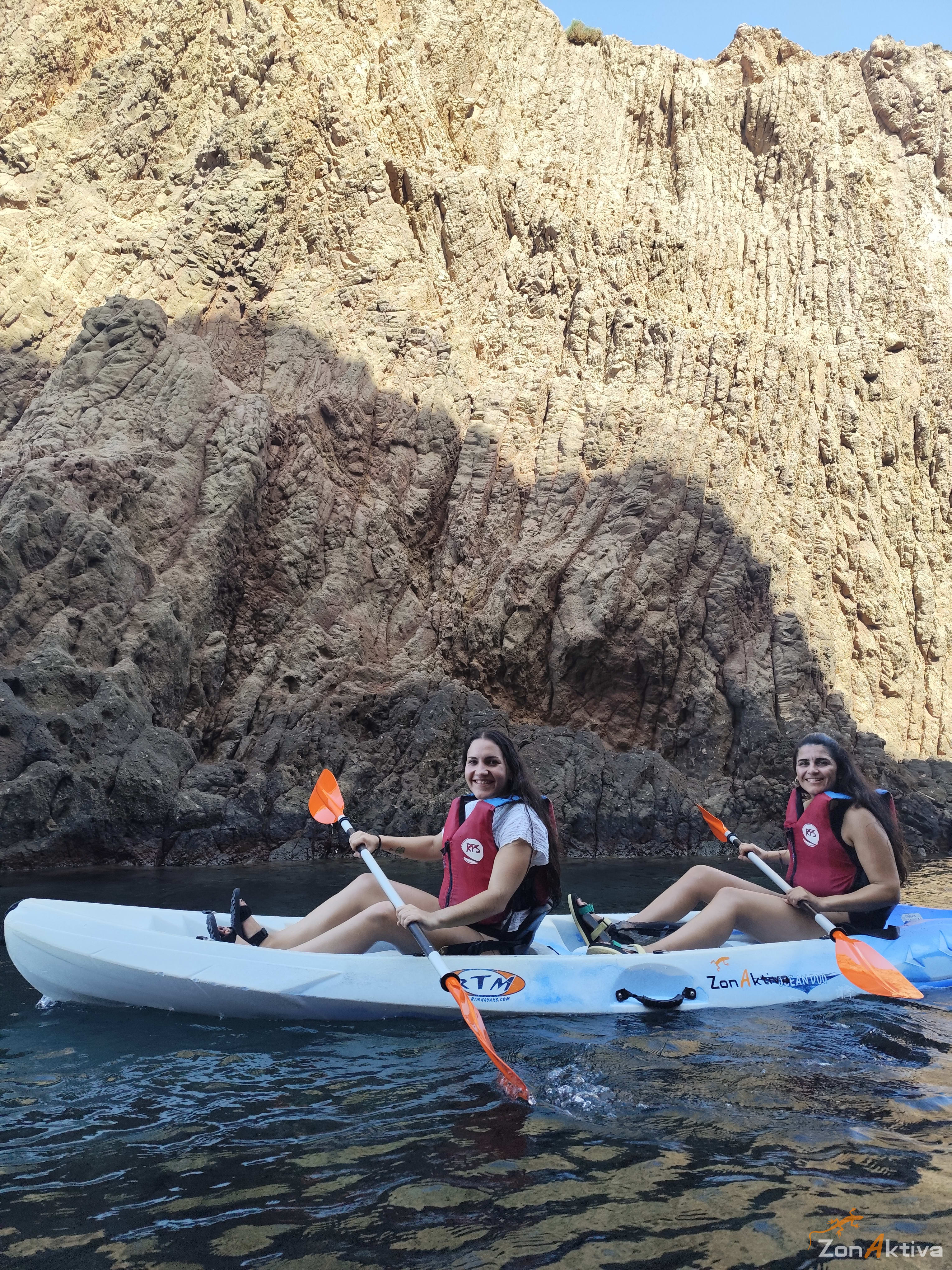 Kayaking in La Fabriquilla Arrecife de las Sirenas, Cabo de Gata – 18 August 2026 (photo 61)