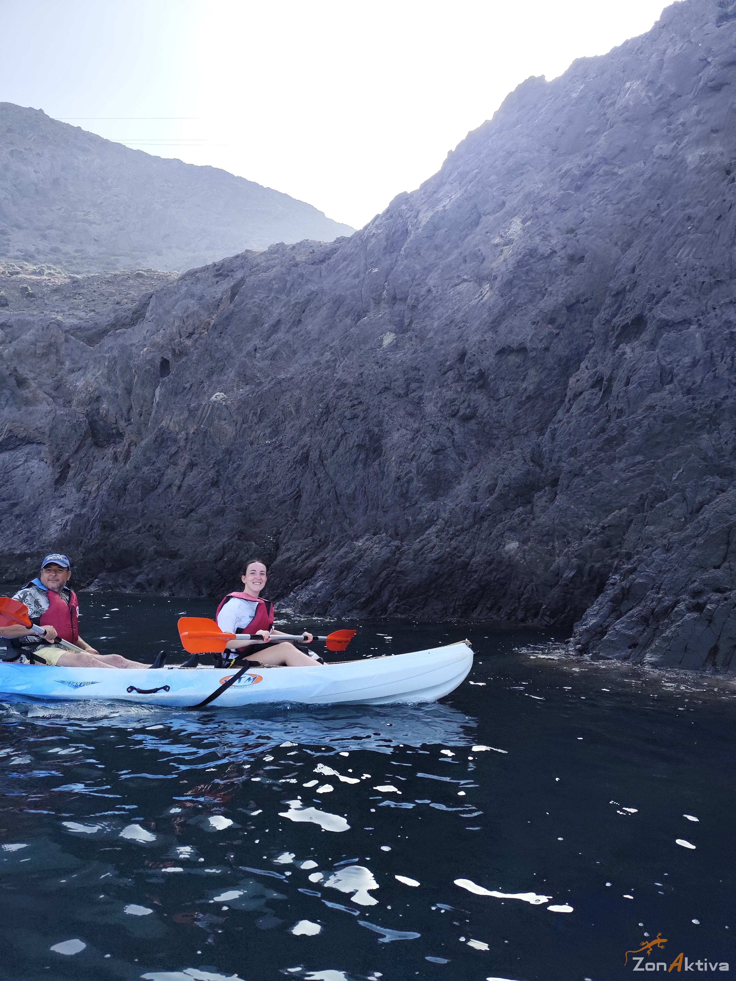 Kayaking in La Fabriquilla Arrecife de las Sirenas, Cabo de Gata – 18 August 2026 (photo 85)