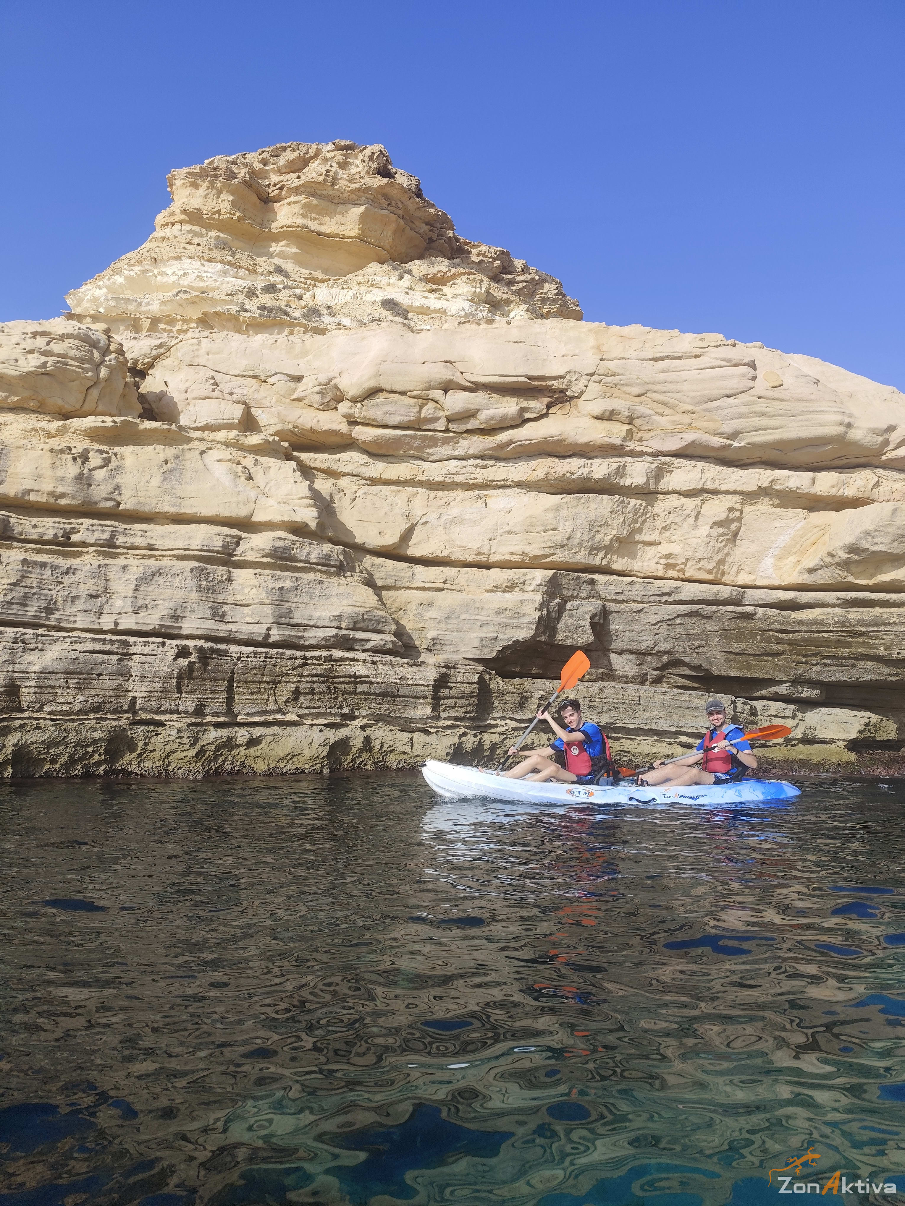 Kayaking in La Fabriquilla Arrecife de las Sirenas, Cabo de Gata – 19 August 2026 (photo 3)