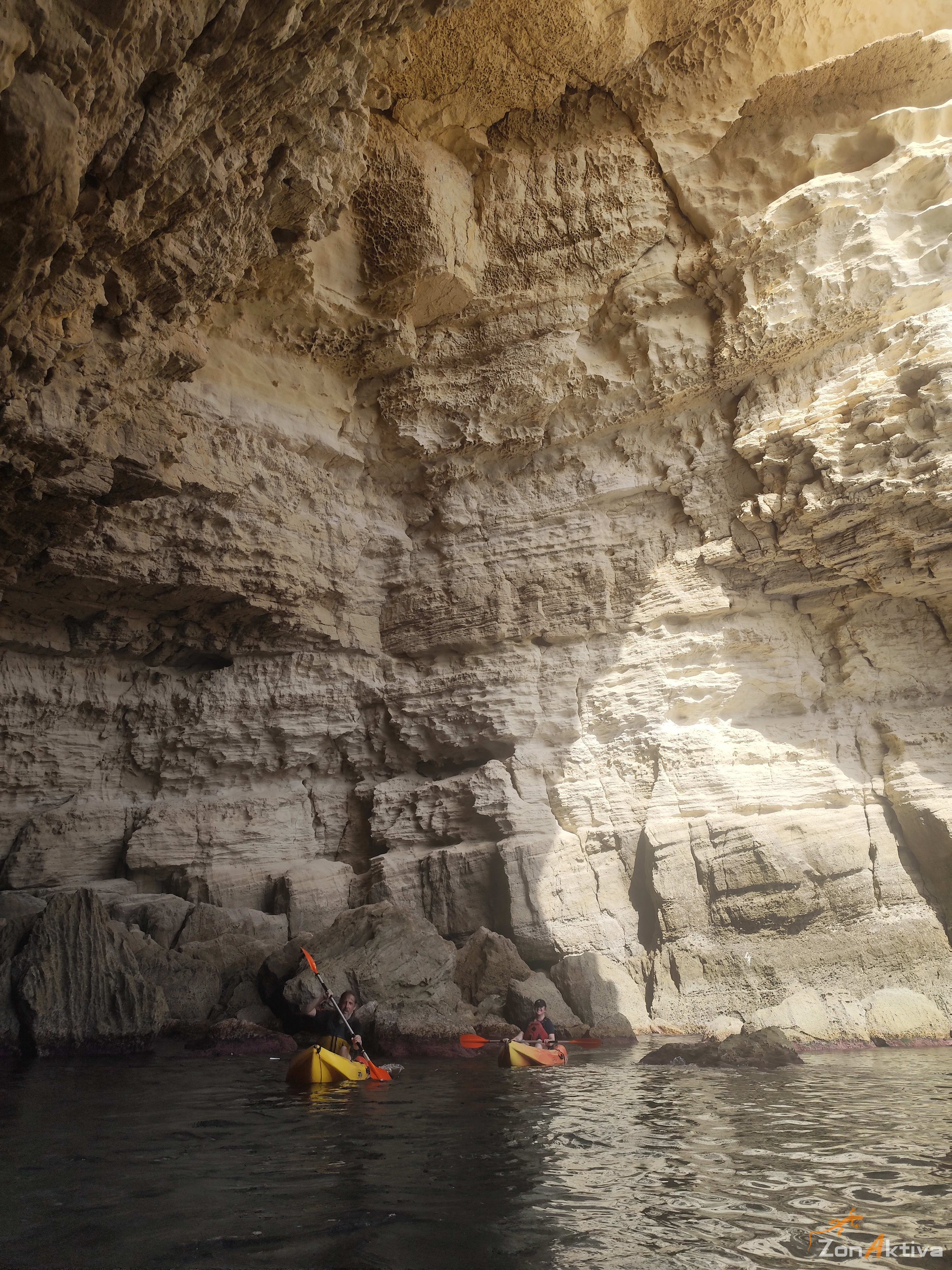 Kayaking in La Fabriquilla Arrecife de las Sirenas, Cabo de Gata – 19 August 2026 (photo 8)