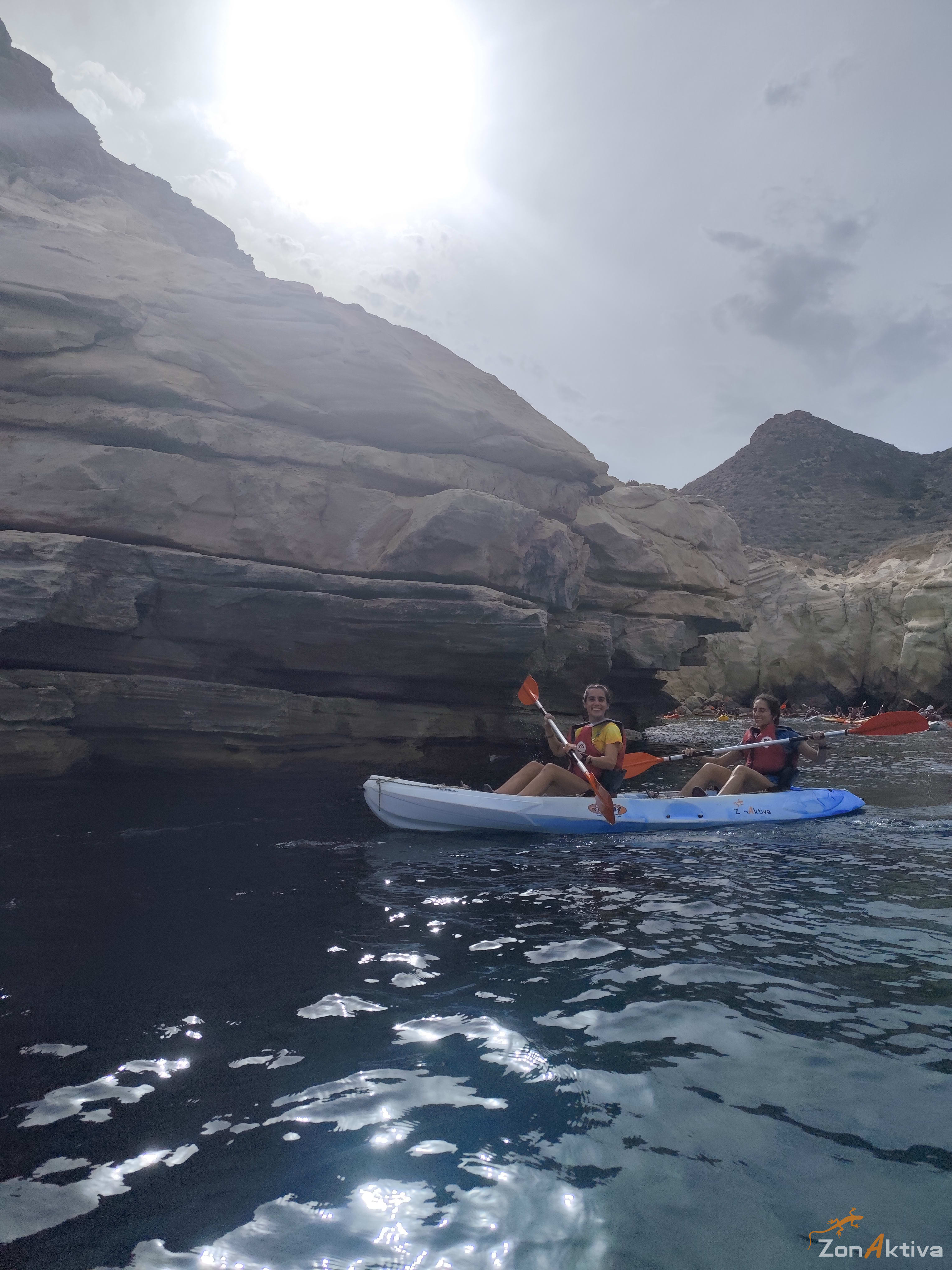 Kayaking in La Fabriquilla Arrecife de las Sirenas, Cabo de Gata – 19 August 2026 (photo 13)