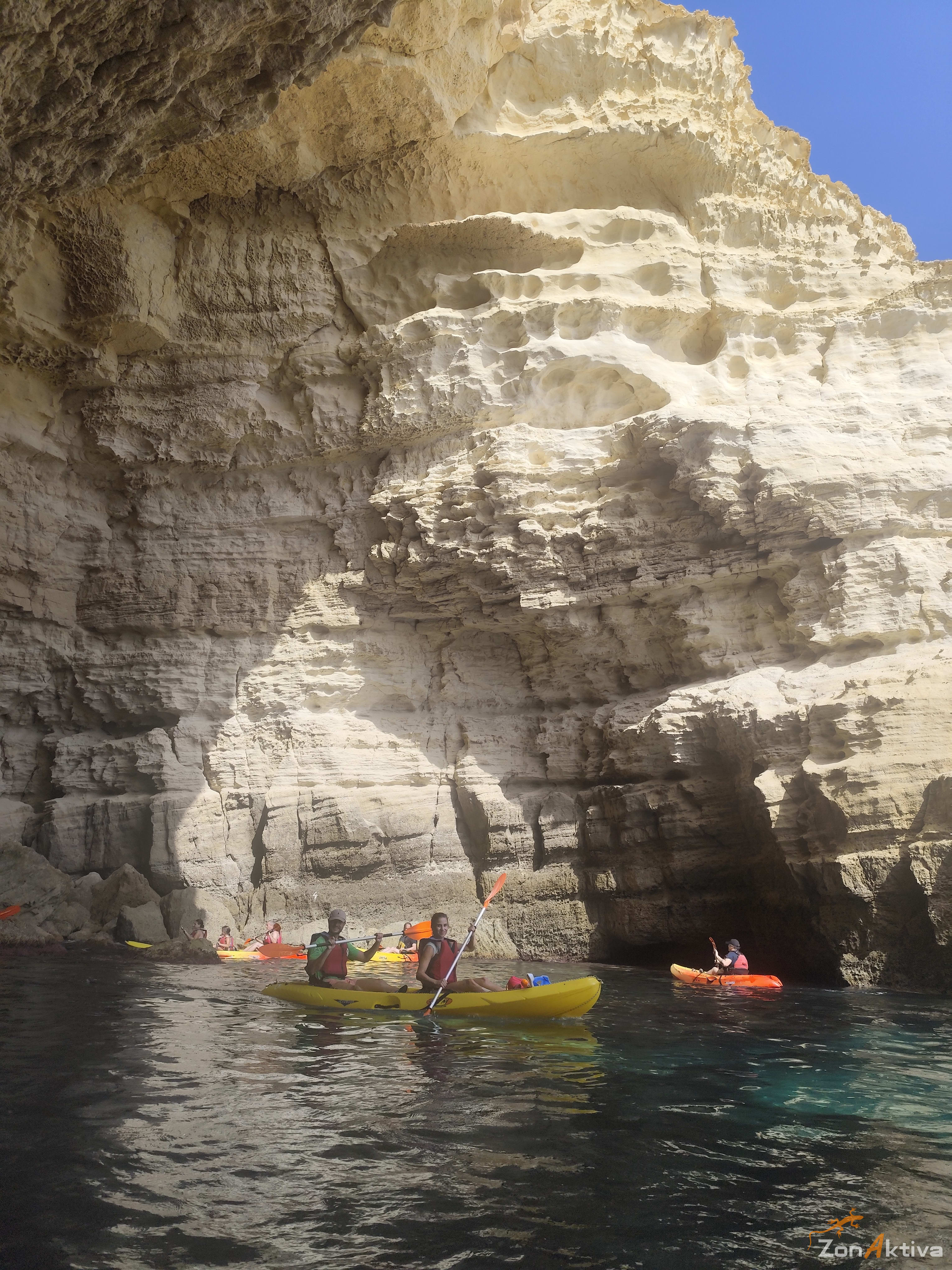 Kayaking in La Fabriquilla Arrecife de las Sirenas, Cabo de Gata – 19 August 2026 (photo 17)