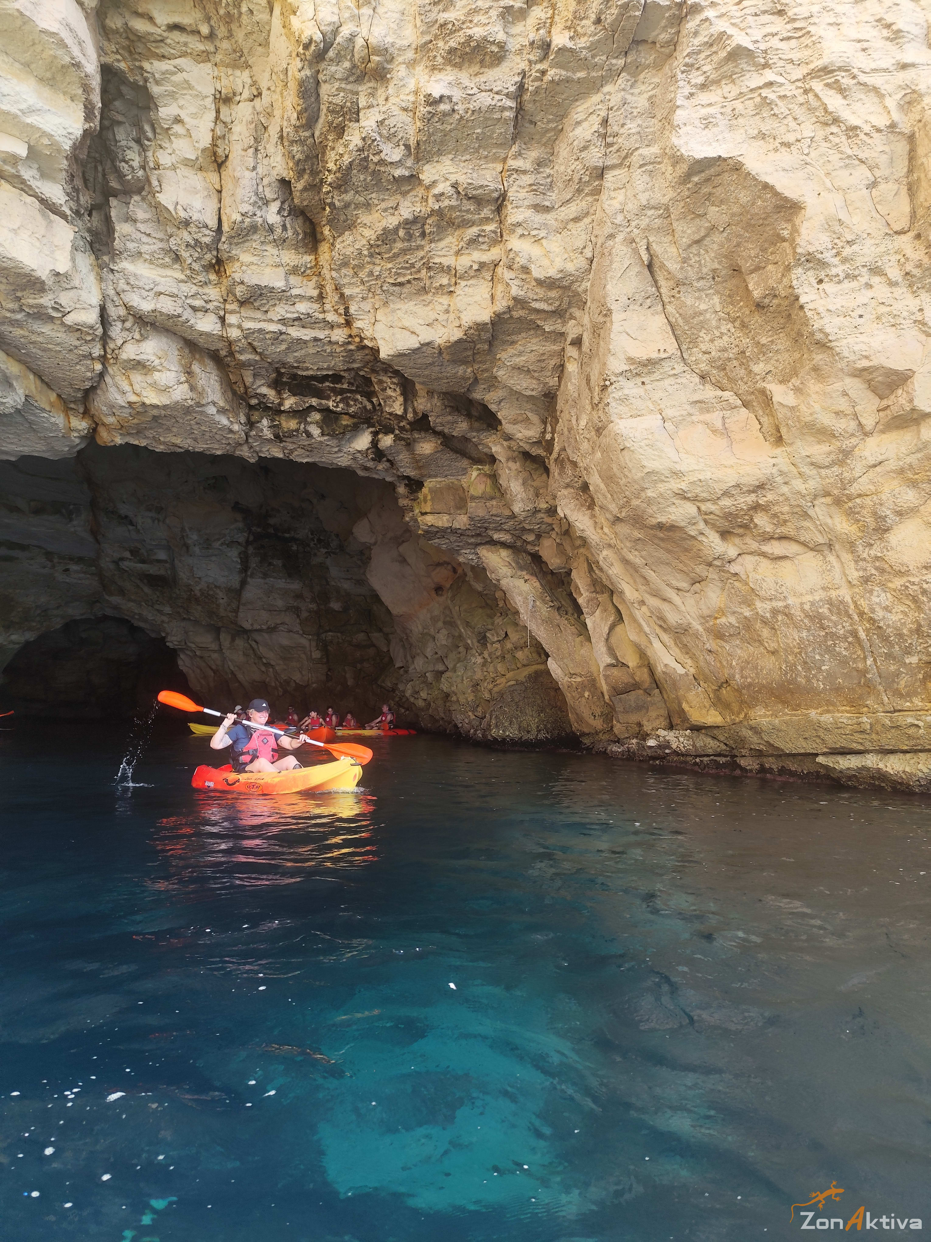 Kayaking in La Fabriquilla Arrecife de las Sirenas, Cabo de Gata – 19 August 2026 (photo 23)