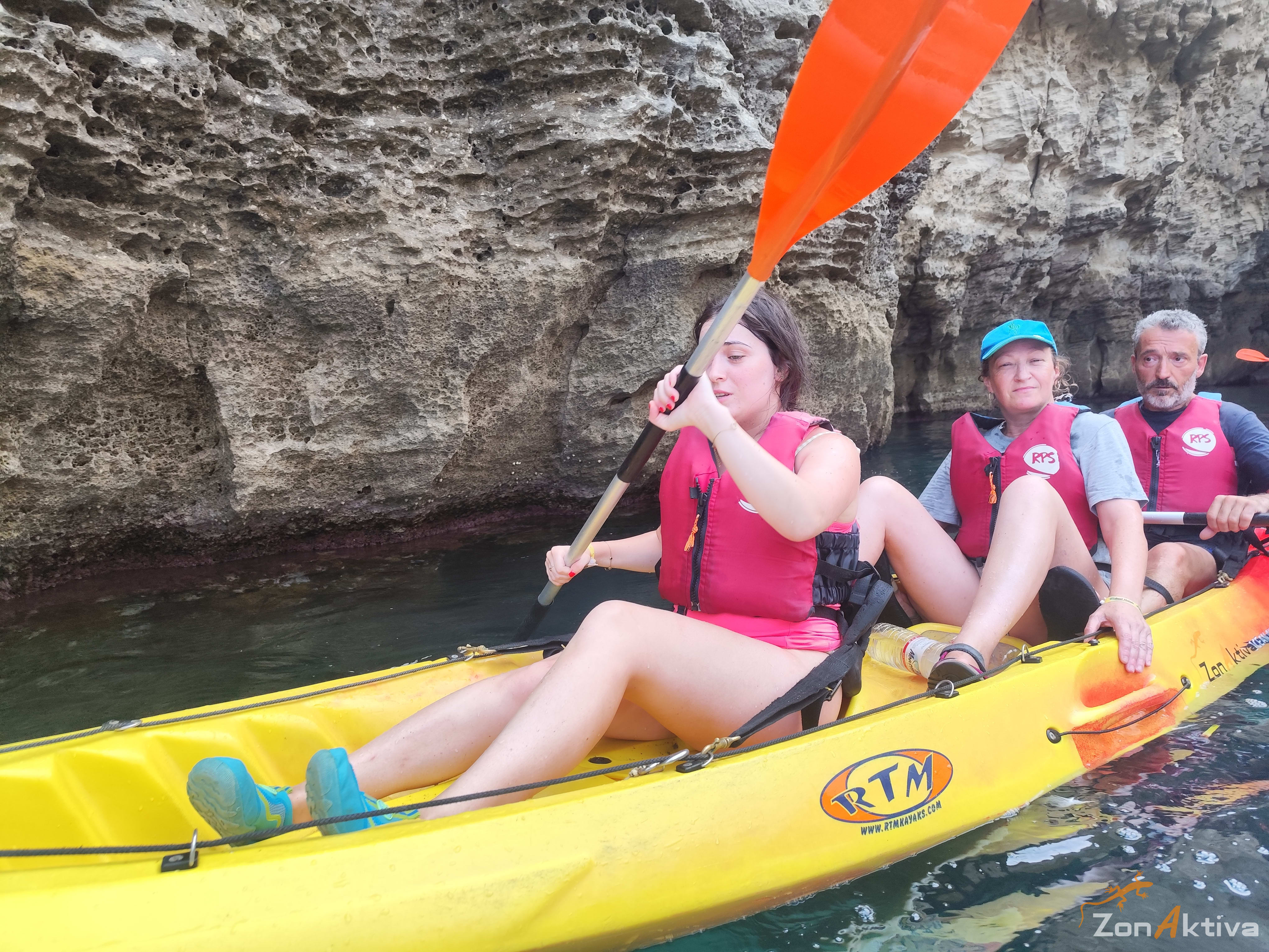 Kayaking in La Fabriquilla Arrecife de las Sirenas, Cabo de Gata – 19 August 2026 (photo 28)