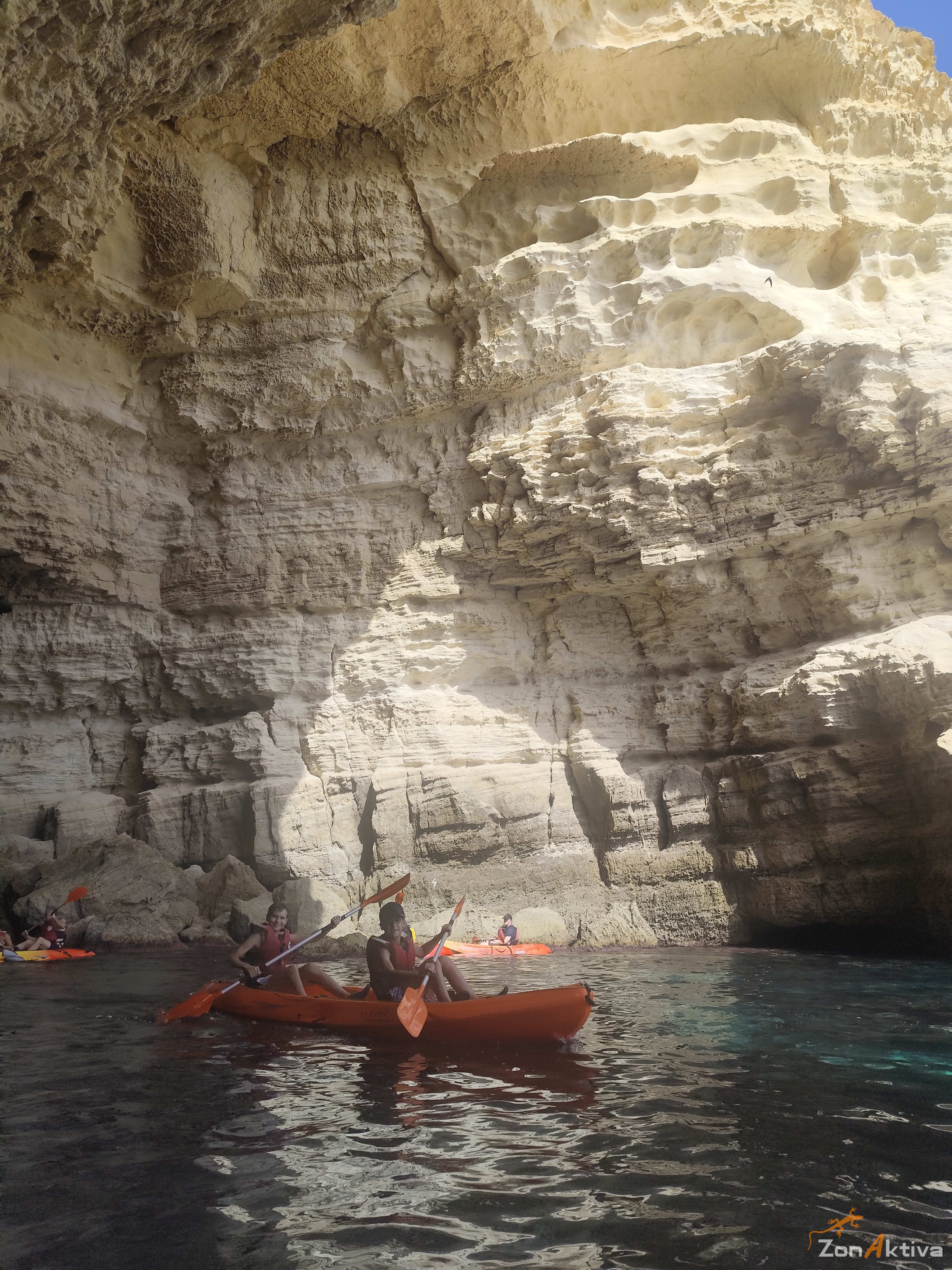 Kayaking in La Fabriquilla Arrecife de las Sirenas, Cabo de Gata – 19 August 2026 (photo 37)