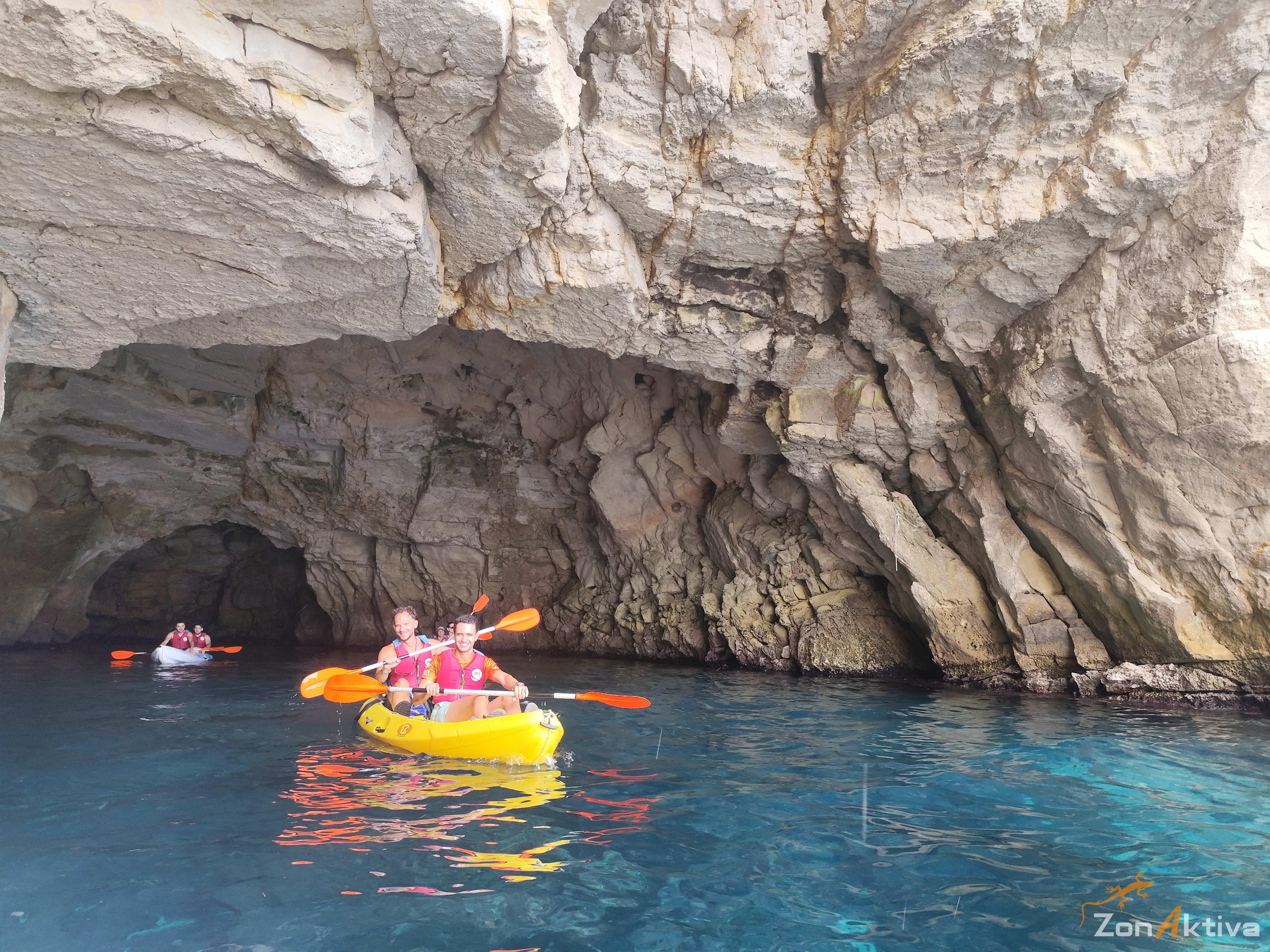 Kayaking in La Fabriquilla Arrecife de las Sirenas, Cabo de Gata – 19 August 2026 (photo 40)