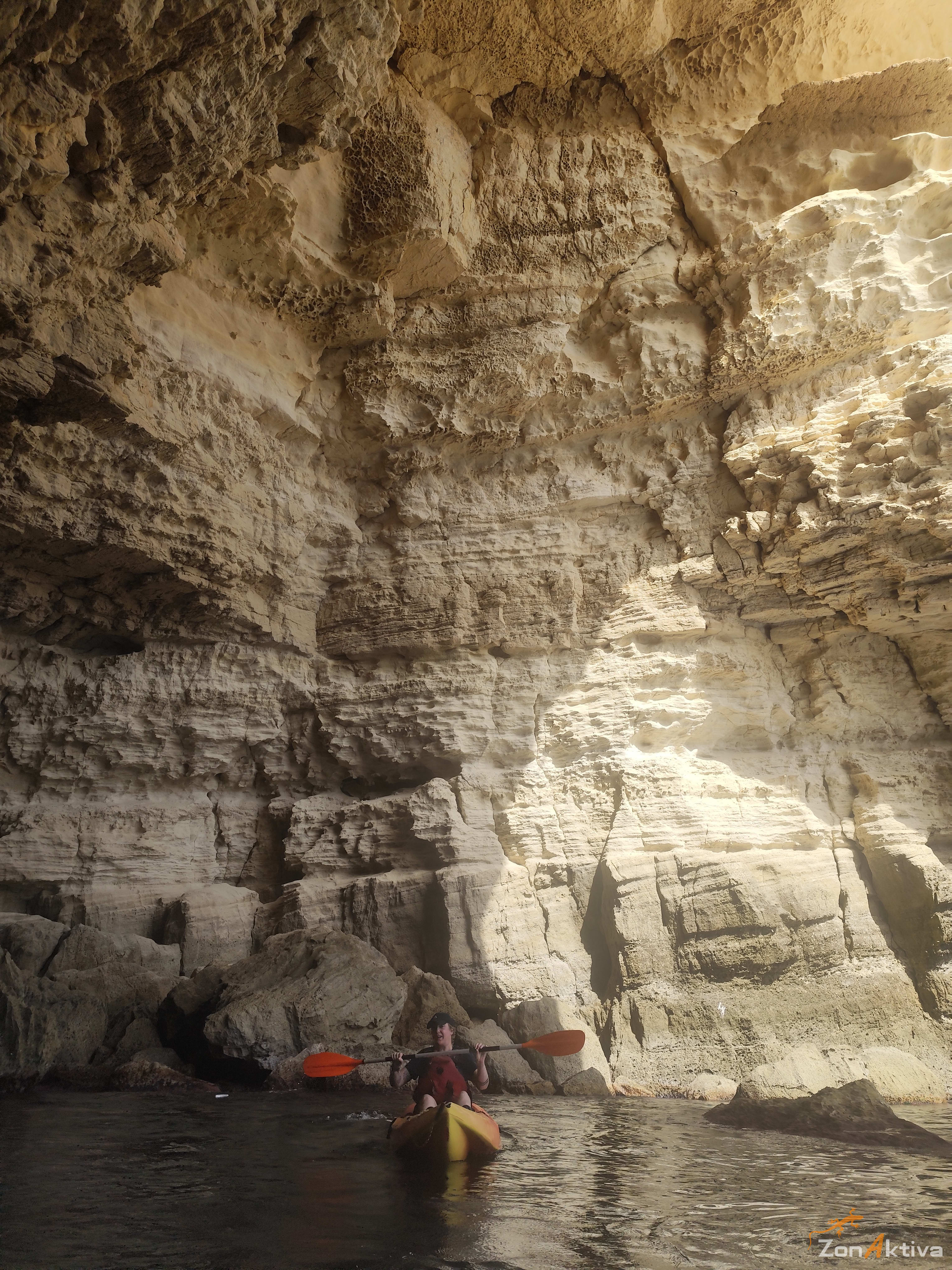 Kayaking in La Fabriquilla Arrecife de las Sirenas, Cabo de Gata – 19 August 2026 (photo 52)