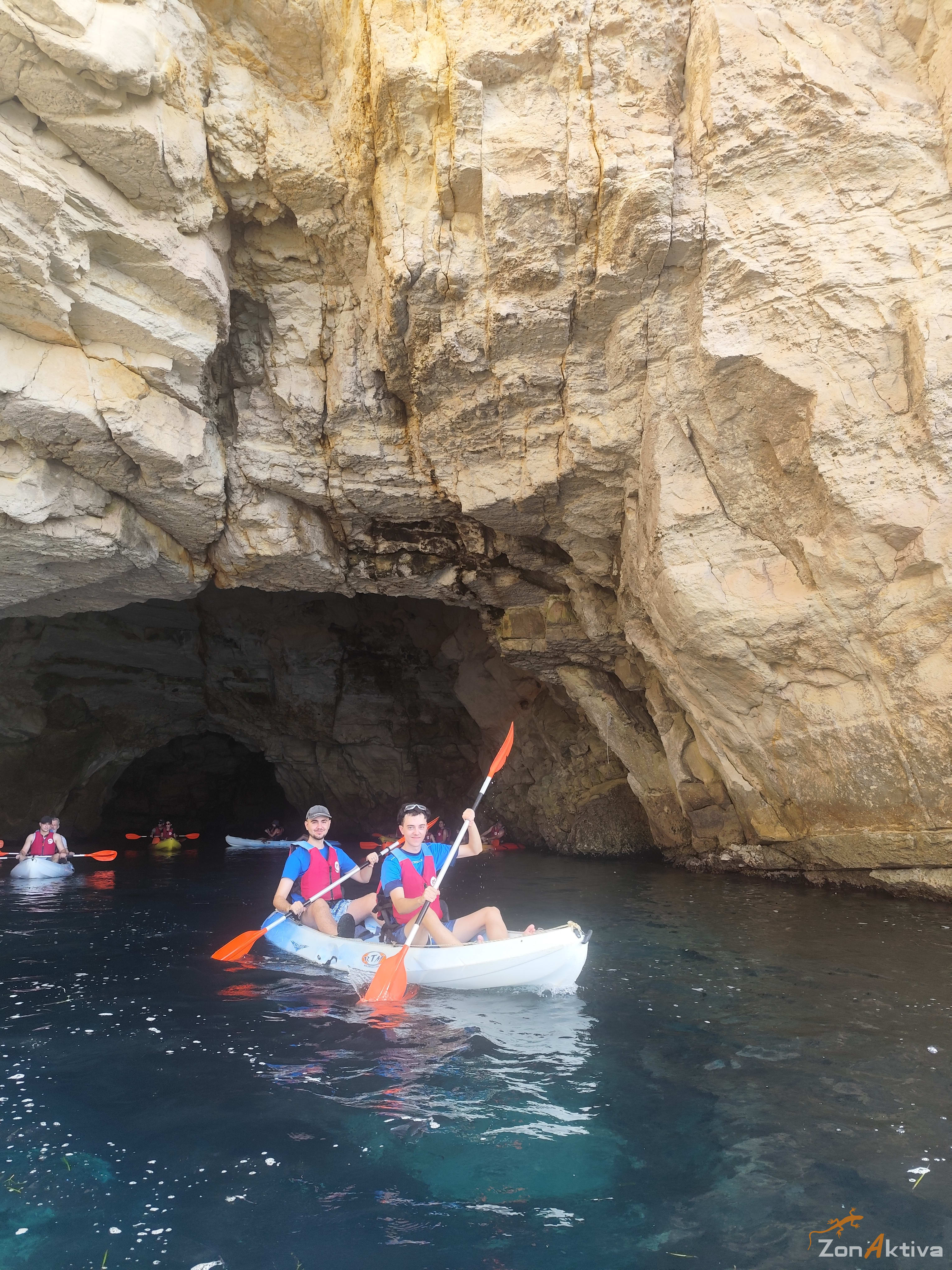 Kayaking in La Fabriquilla Arrecife de las Sirenas, Cabo de Gata – 19 August 2026 (photo 60)