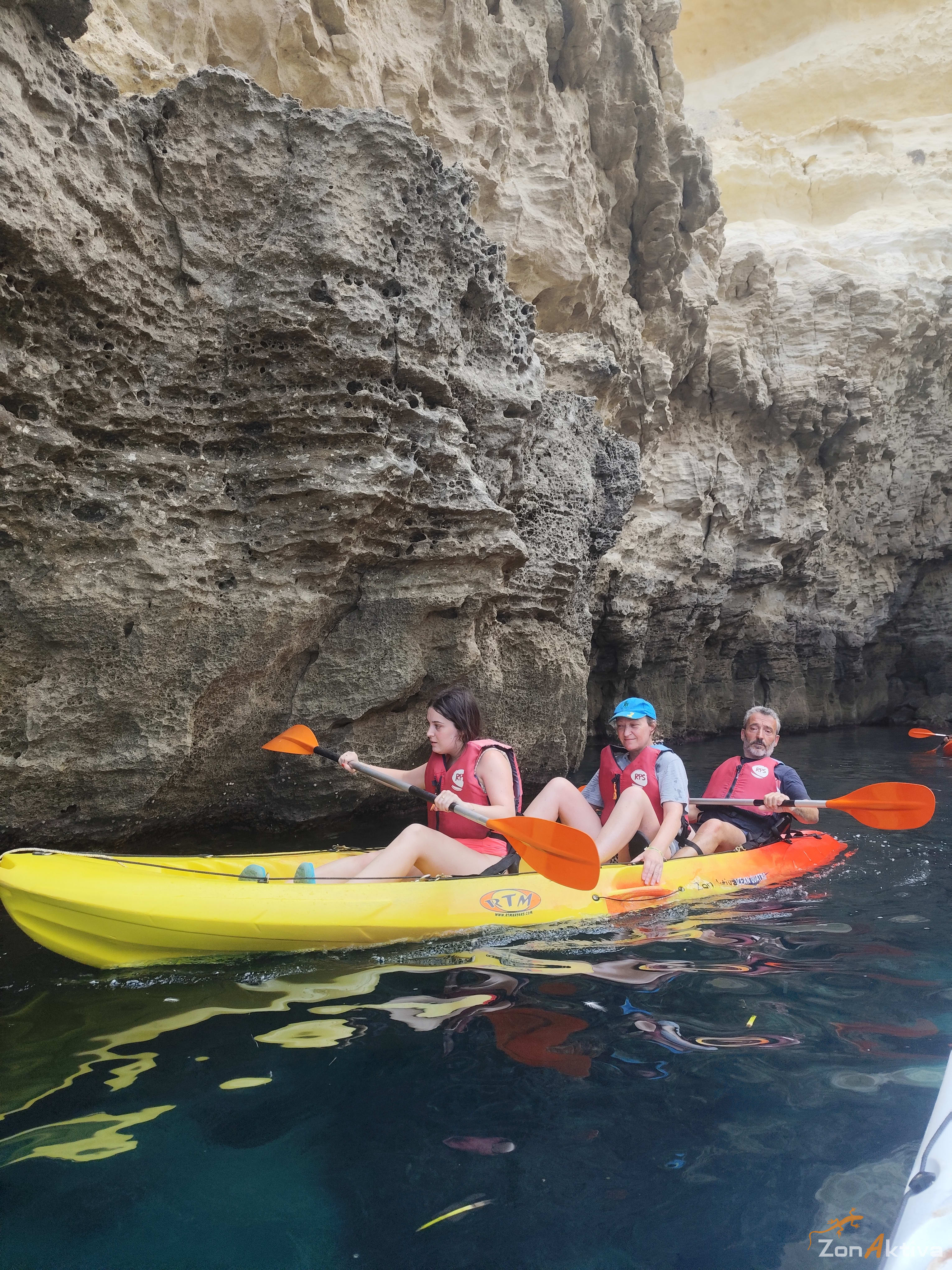 Kayaking in La Fabriquilla Arrecife de las Sirenas, Cabo de Gata – 19 August 2026 (photo 65)