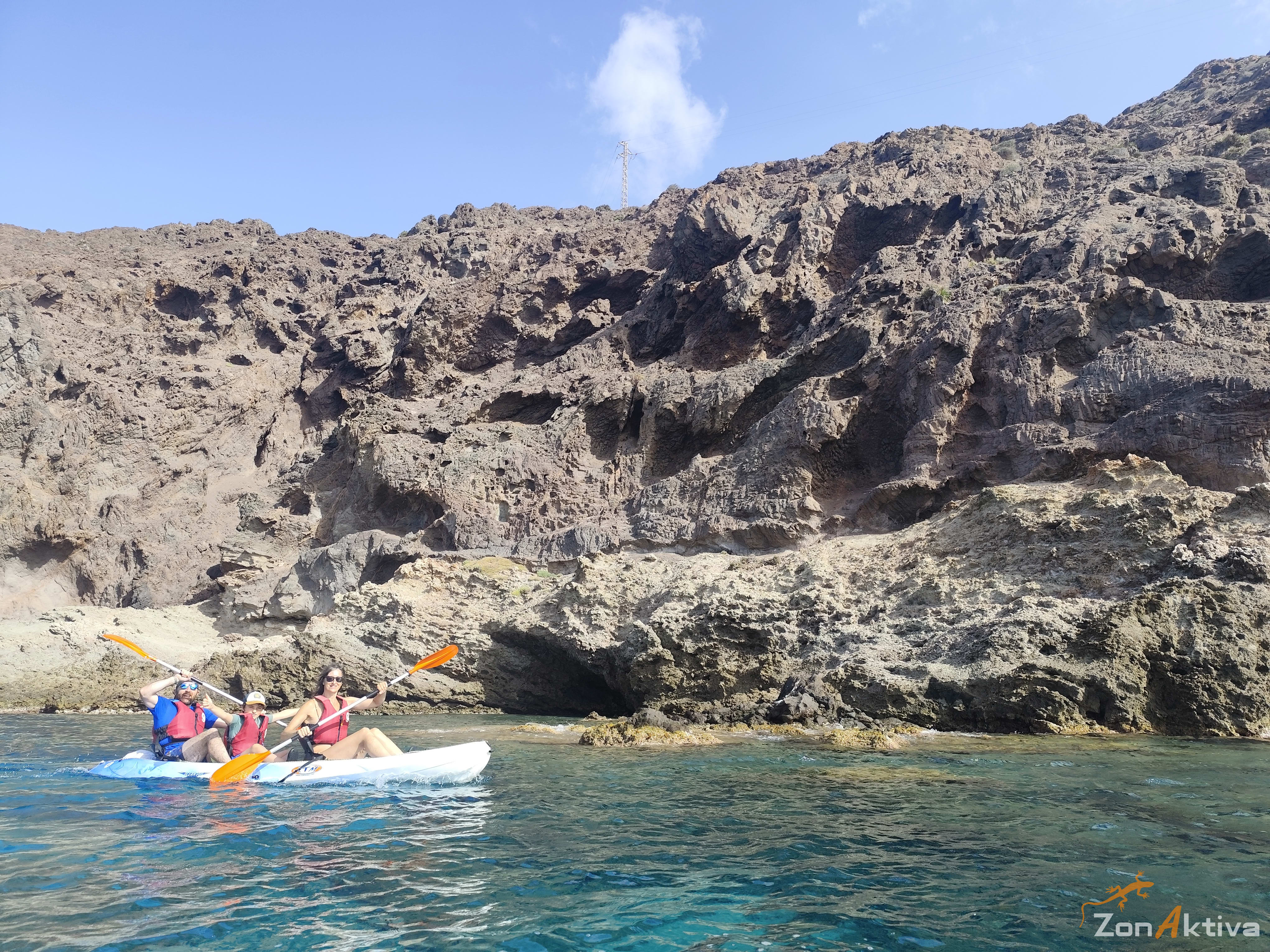 Kayaking in La Fabriquilla Arrecife de las Sirenas, Cabo de Gata – 2 September 2026 (photo 8)
