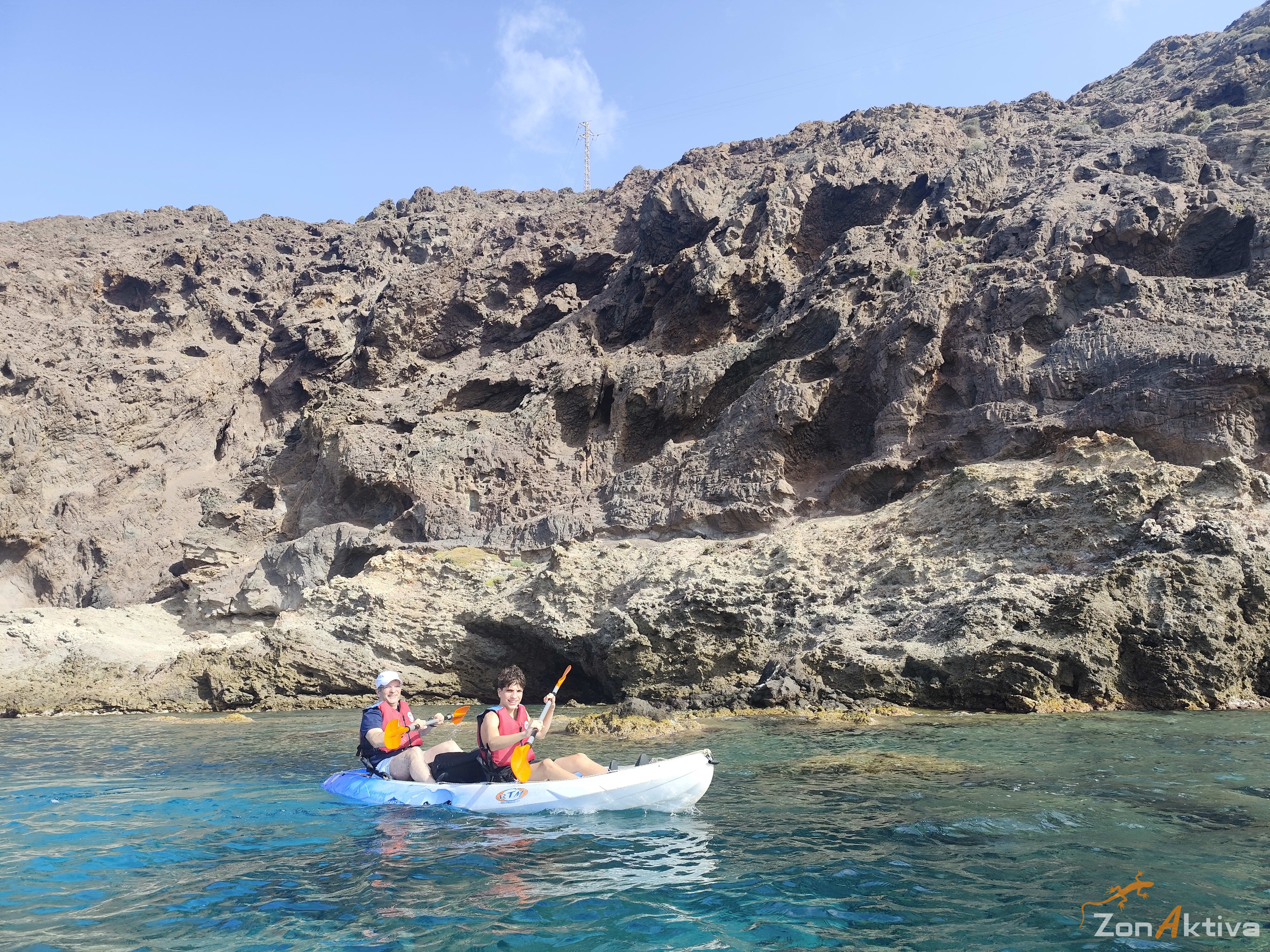 Kayaking in La Fabriquilla Arrecife de las Sirenas, Cabo de Gata – 2 September 2026 (photo 23)