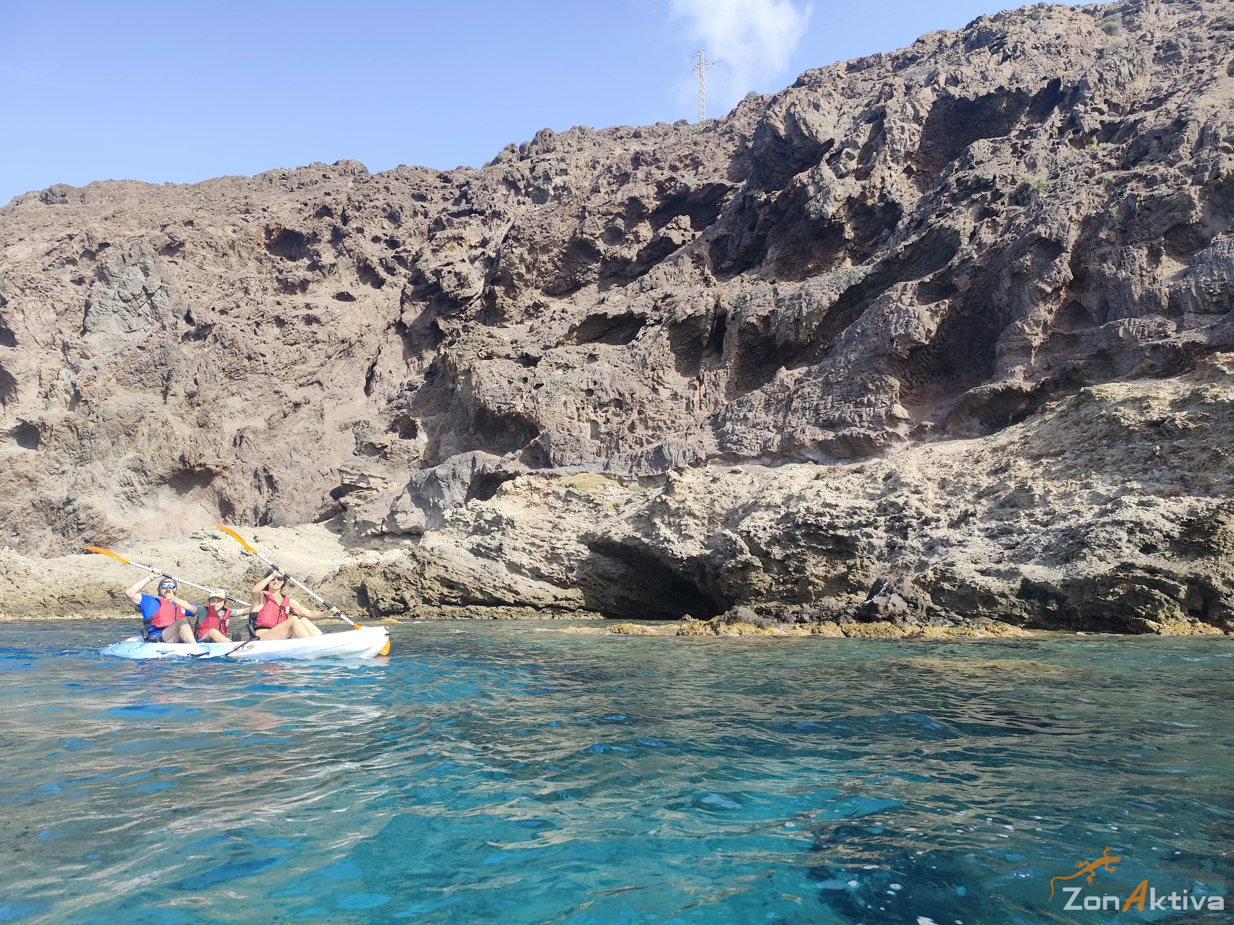 Kayaking in La Fabriquilla Arrecife de las Sirenas, Cabo de Gata – 2 September 2026 (photo 30)