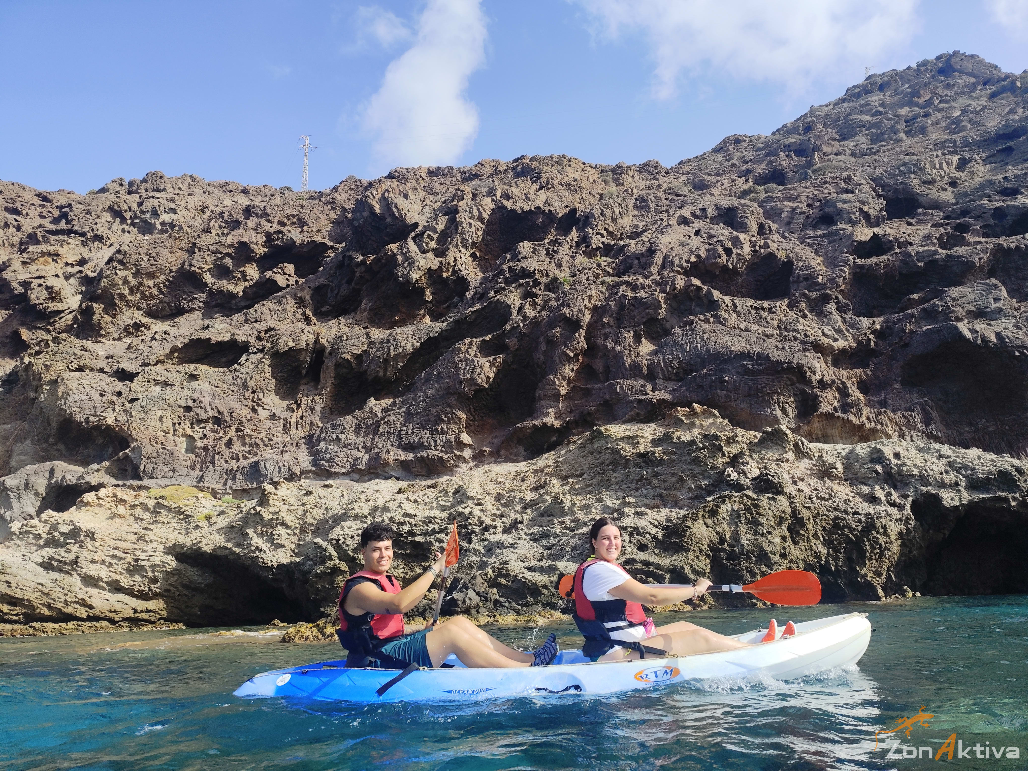 Kayaking in La Fabriquilla Arrecife de las Sirenas, Cabo de Gata – 2 September 2026 (photo 31)