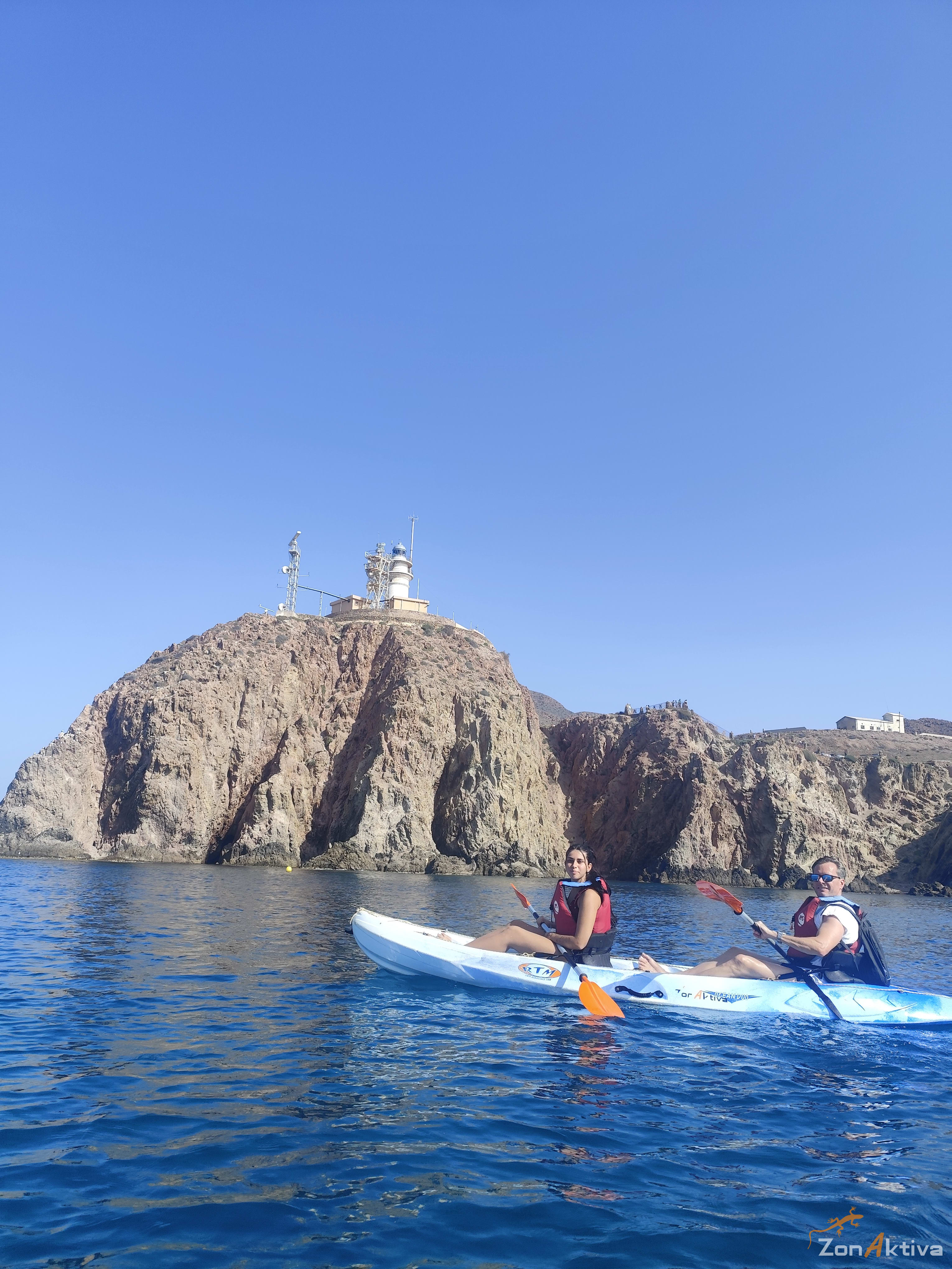 Kayaking in La Fabriquilla Arrecife de las Sirenas, Cabo de Gata – 4 September 2026 (photo 4)