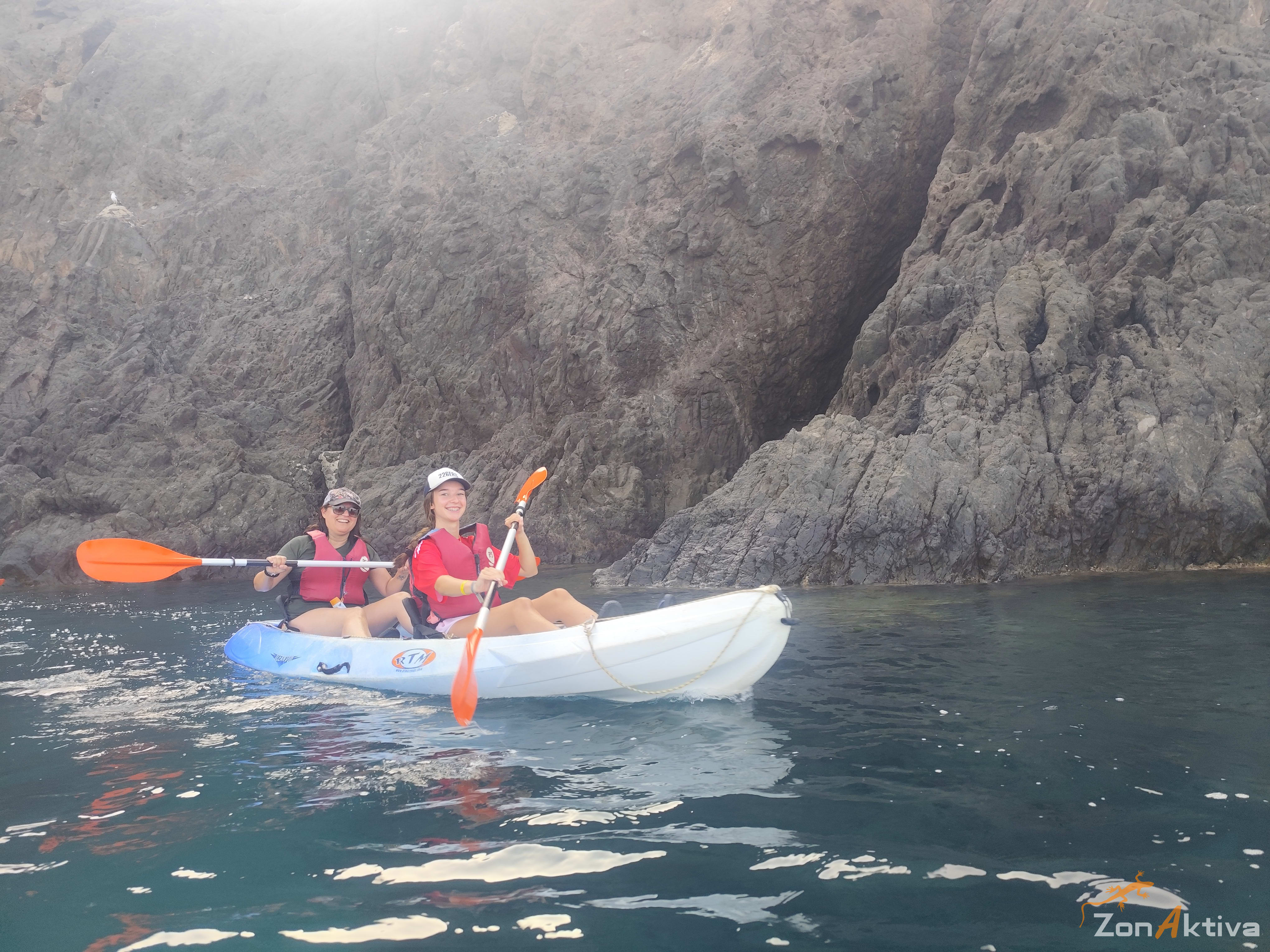 Kayaking in La Fabriquilla Arrecife de las Sirenas, Cabo de Gata – 4 September 2026 (photo 8)