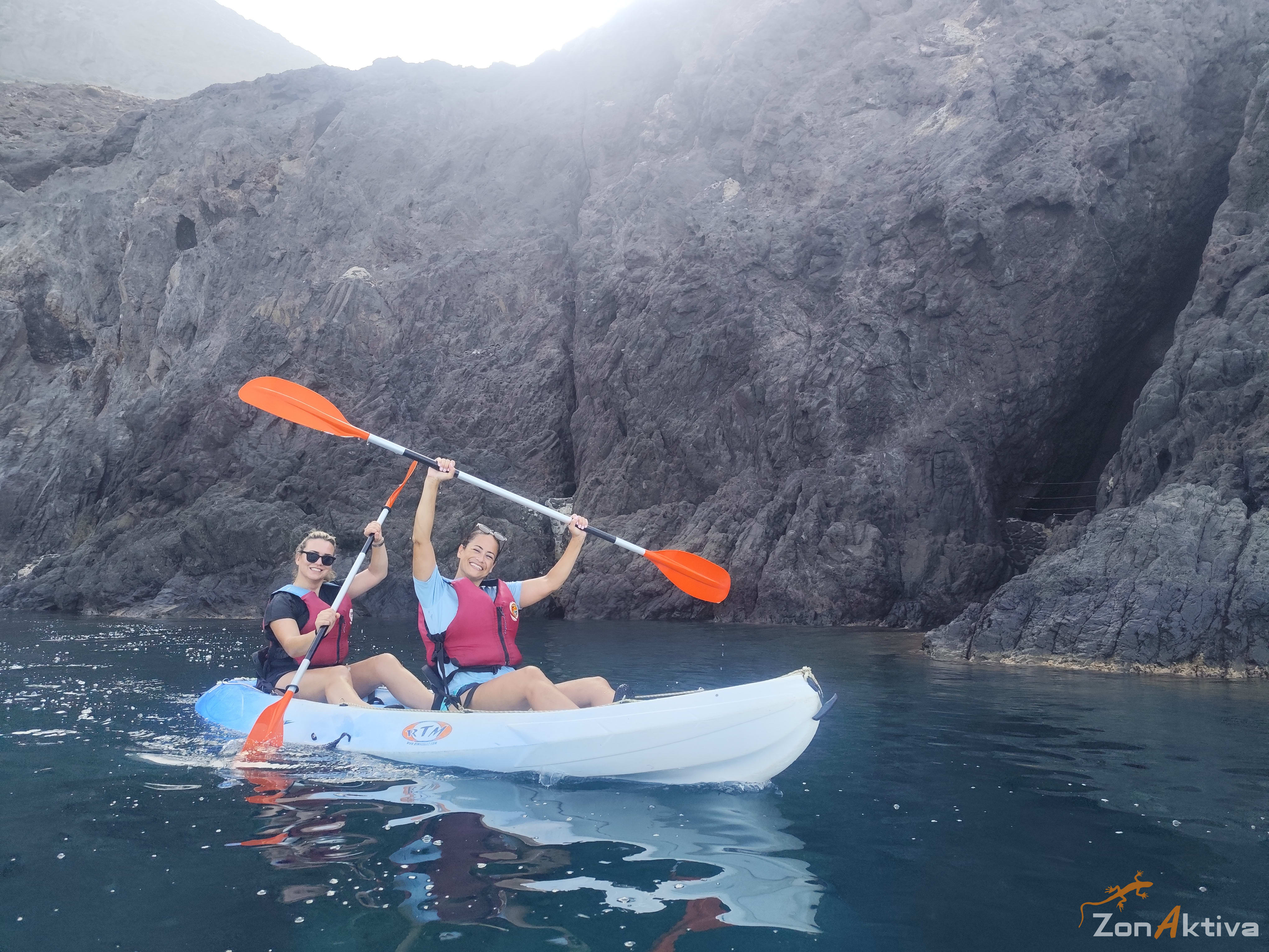 Kayaking in La Fabriquilla Arrecife de las Sirenas, Cabo de Gata – 4 September 2026 (photo 14)